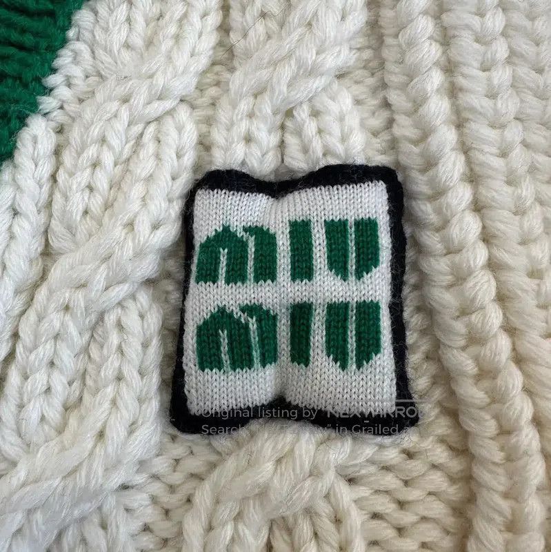 Miu Miu Miu Miu White Cable Knit Sweater Vest . Size S / US 4 / IT 40 - 6 Thumbnail