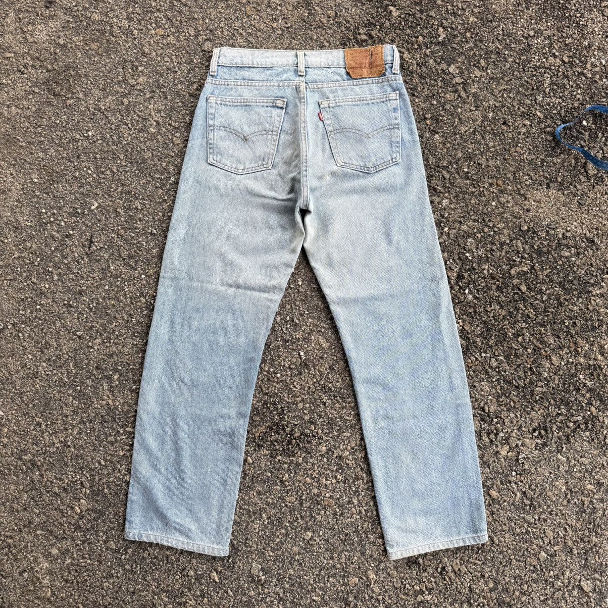 Levi's VINTAGE LEVI'S 505 90' STRAIGHT FADED JEAN DENIM PANTS Size US 30 / EU 46 - 2 Thumbnail