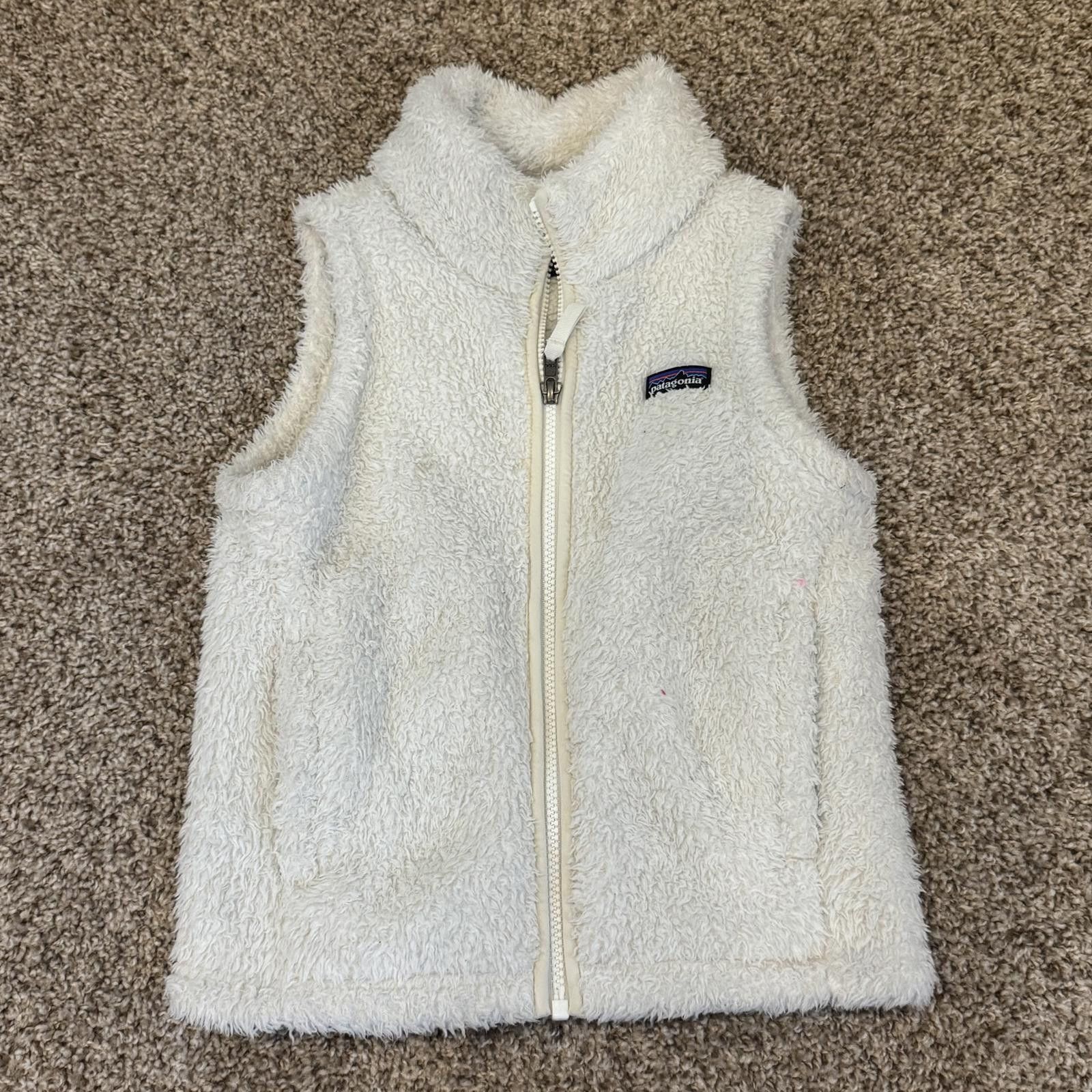 Patagonia Girls Patagonia 7/8 White Fleece Vest Size ONE SIZE - 1 Thumbnail