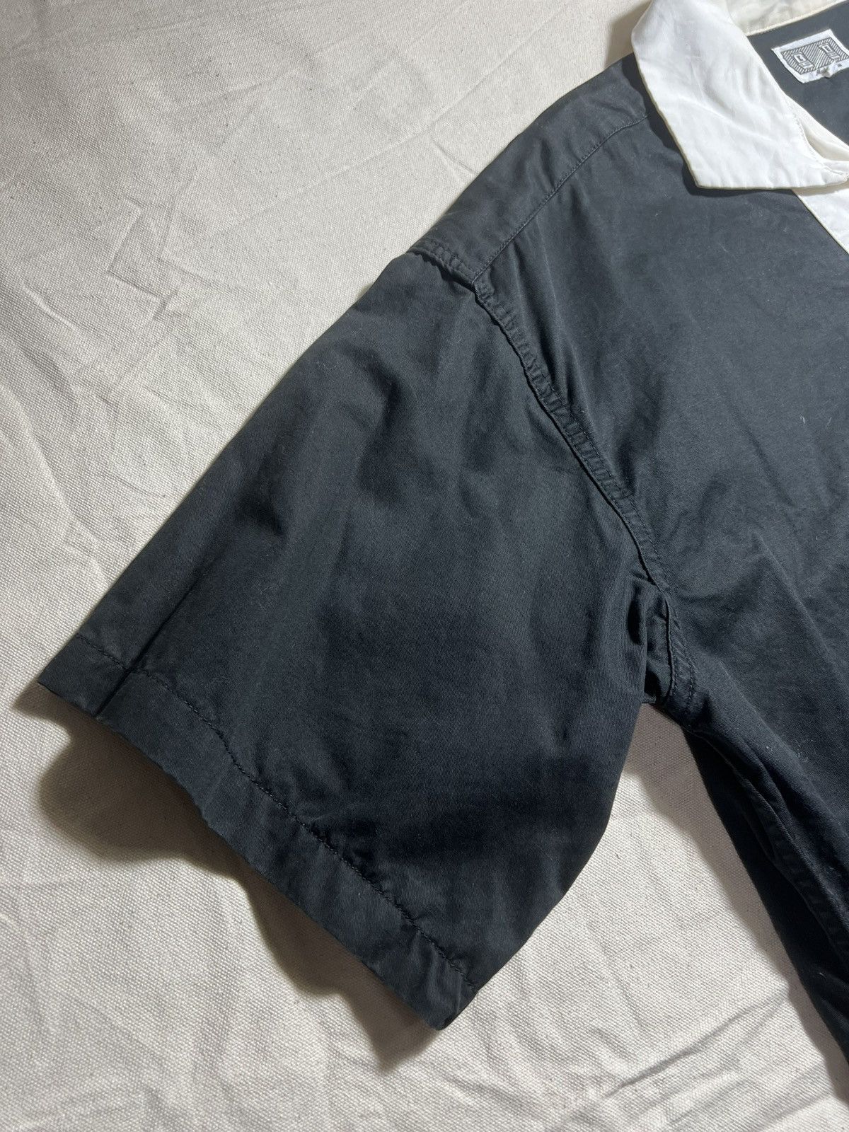 Cav Empt Cav Empt Black and White Size US M / EU 48-50 / 2 - 3 Thumbnail