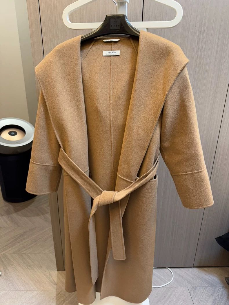 Max Mara MaxMara Women's Beige Wool Trench Coat -dmc Size US S / EU 44-46 / 1 - 1 Thumbnail