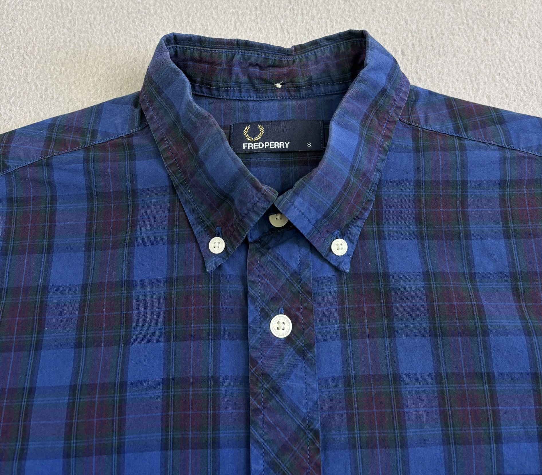 Fred Perry Fred Perry Navy Blue Check shirt size S Size US S / EU 44-46 / 1 - 10 Thumbnail