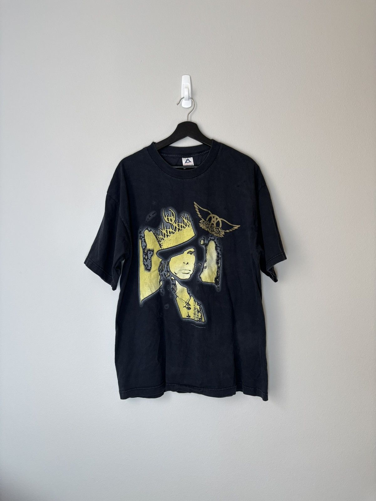 Vintage Vintage 1997 Aerosmith Nine Lives Tour Tee Size US L / EU 52-54 / 3 - 1 Thumbnail