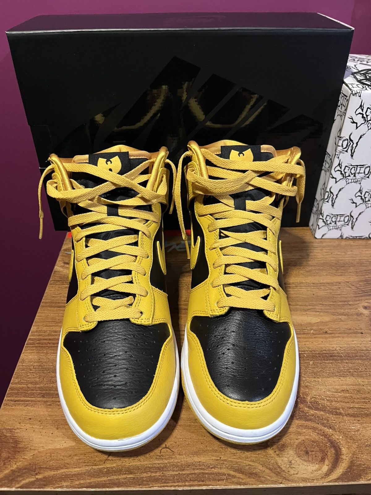 Nike × Wu-Tang Clan Wu tang dunks Size US 9.5 / EU 42-43 - 2 Thumbnail