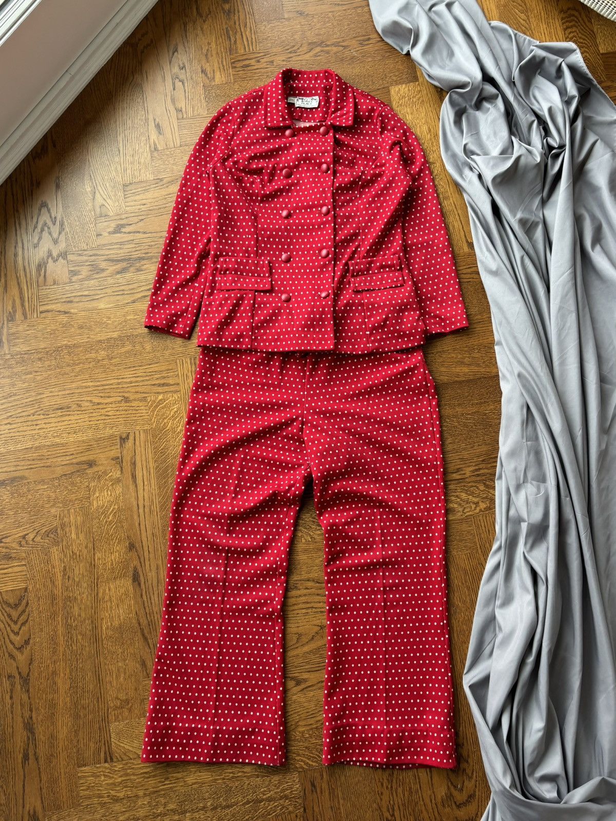 Vintage True Vintage Polka Dot Suit 1970s Two Piece Costume Set Size 34S - 1 Thumbnail