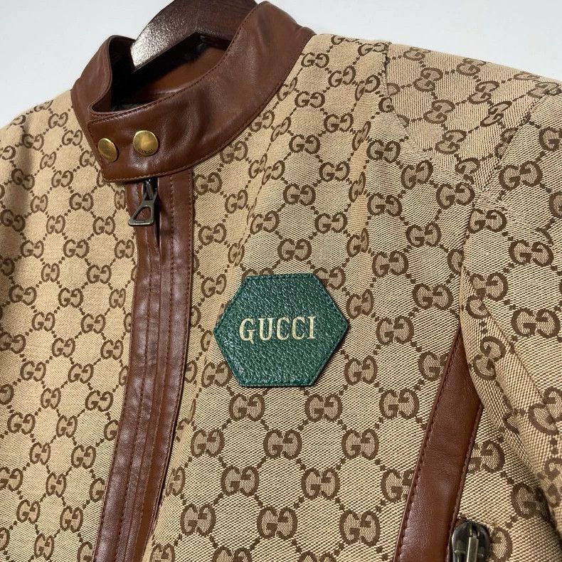 Gucci Gucci Logo letter print short round neck zipper long sleeve Size US XS / EU 42 / 0 - 4 Thumbnail