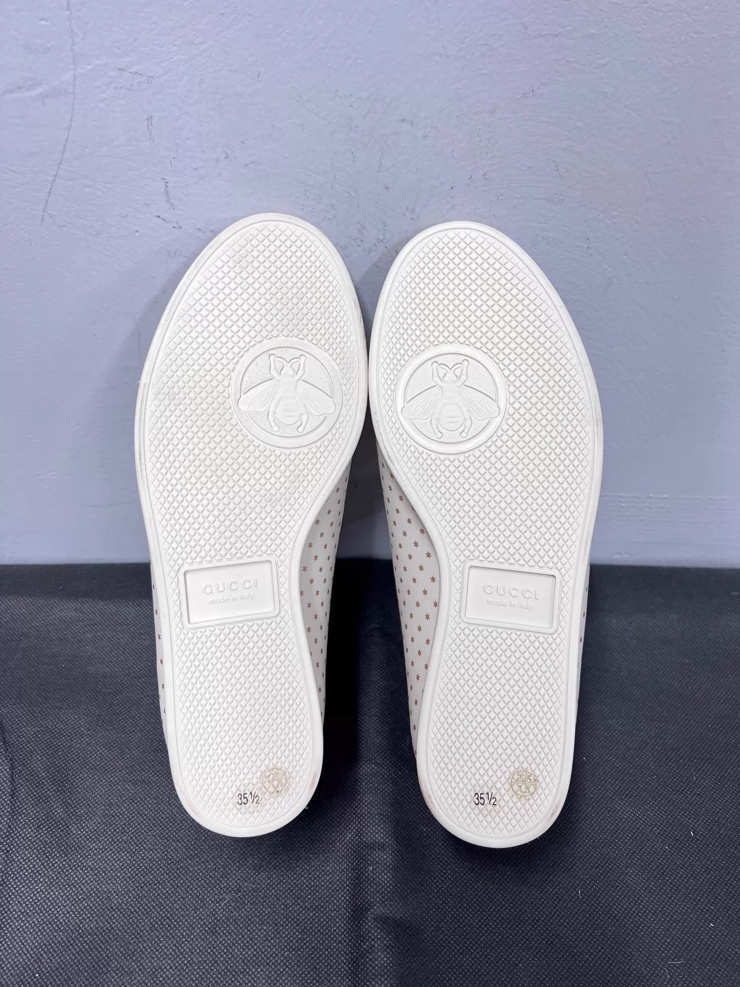 Gucci Gucci GG Logo Star Off-White Sneaker EUR 35.5 Size US 5 / IT 35 - 7 Thumbnail