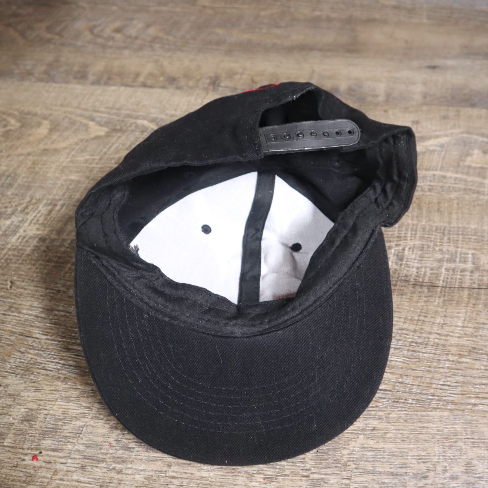 Vintage VINTAGE STRANGE MUSIC Baseball Cap Hat Adult Adjustable Black Official Unisex Size US M / EU 48-50 / 2 - 6 Thumbnail