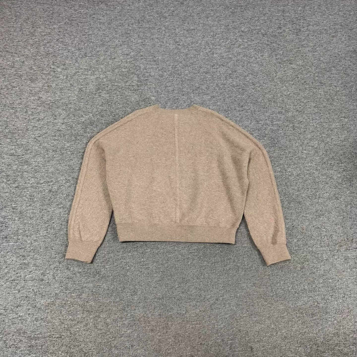 Hermes Hermes Camel Geometric Back Jacquard Short Cashmere Knit Size M / US 6-8 / IT 42-44 - 2 Thumbnail