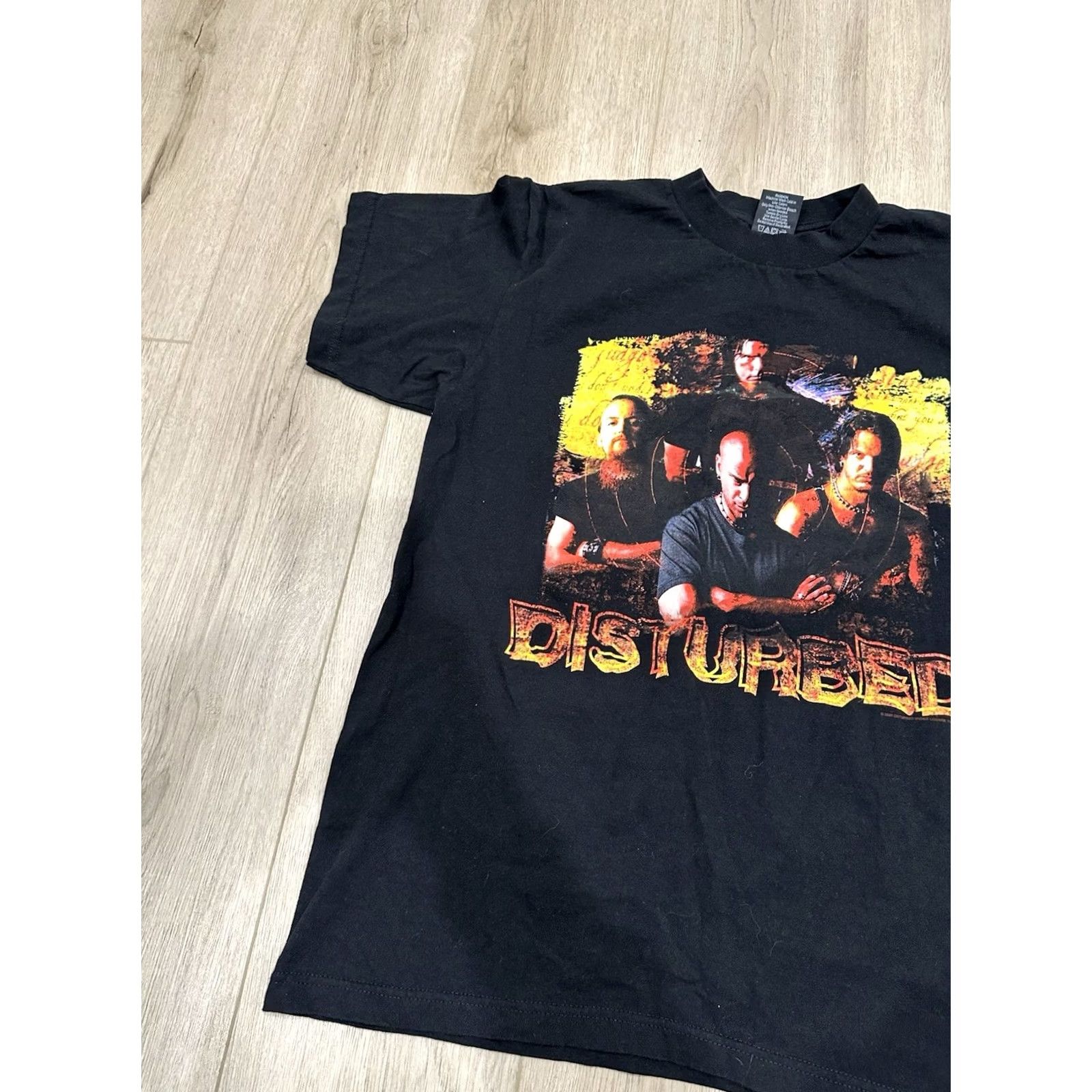 Vintage VINTAGE Giant Shirt Mens L Black 90s Grunge Flames Band Concert Skate Pro Sports Graphic T-Shirt Short Sleeve Crew Neck Size US L / EU 52-54 / 3 - 3 Thumbnail