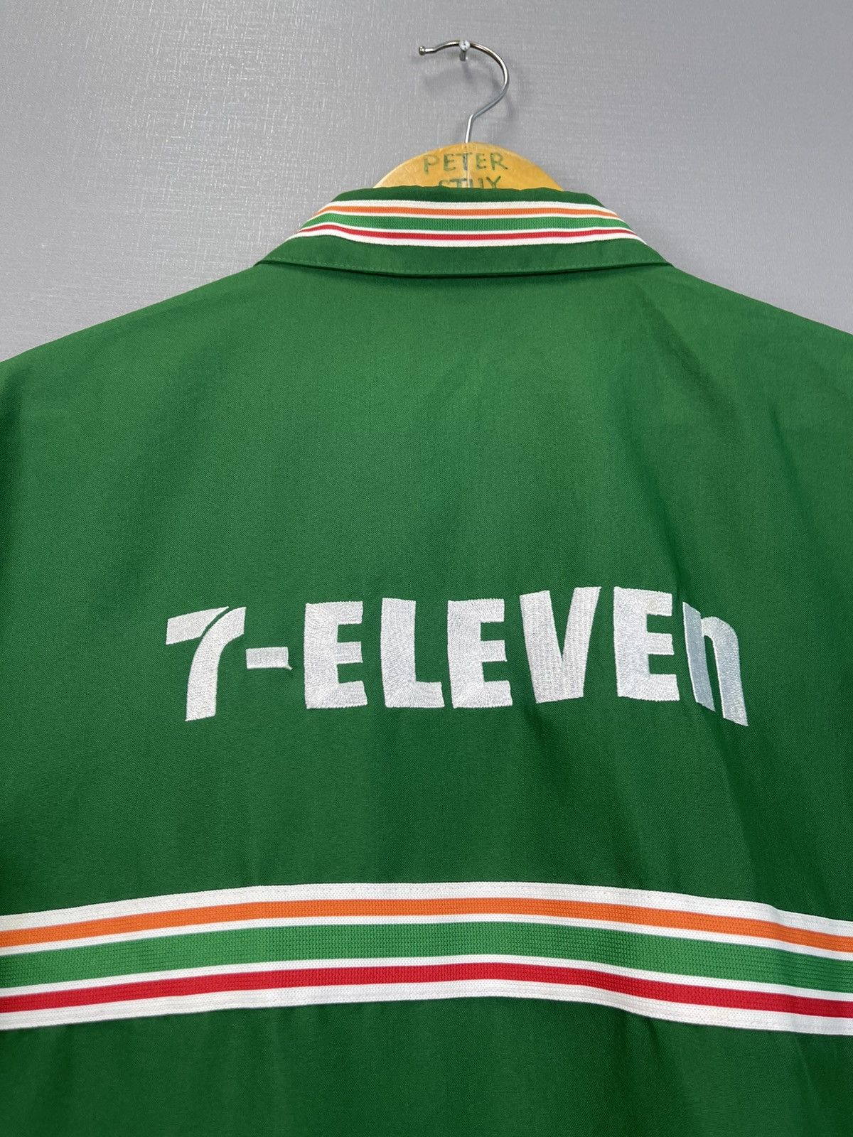 Vintage Vintage 7 Eleven Worker Shirt Size US L / EU 52-54 / 3 - 10 Thumbnail