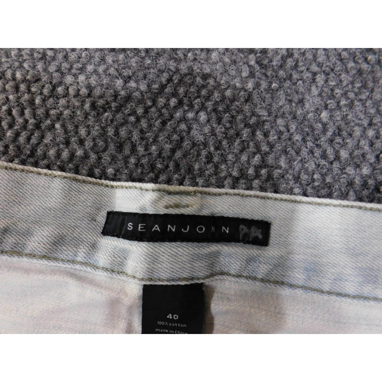Sean John VINTAGE Sean John Jeans Mens 40 Light Wash Gray Hamilton Straight Leg Denim Distressed Size US 40 / EU 56 - 4 Thumbnail