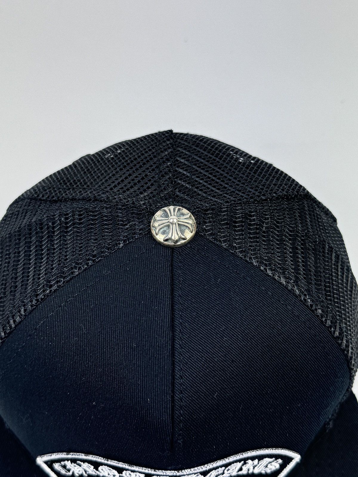 Chrome Hearts TRIPLE CROSS HOLLYWOOD TRUCKER CAP Size ONE SIZE - 3 Thumbnail