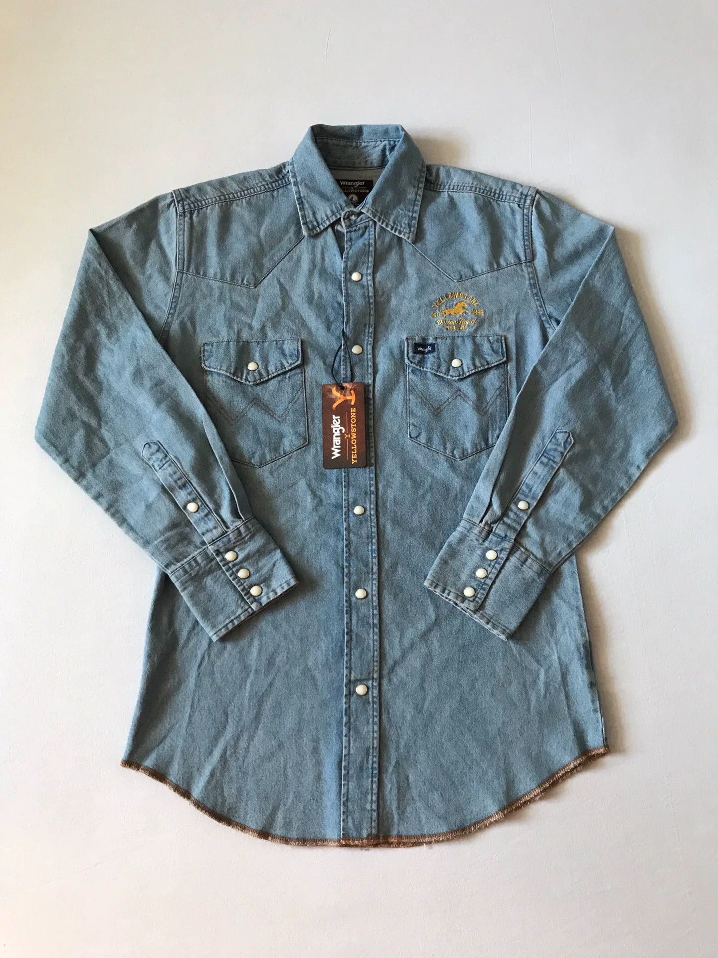 Wrangler Wrangler x Yellowstone Dutton Ranch Western Shirt Size US S / EU 44-46 / 1 - 1 Thumbnail
