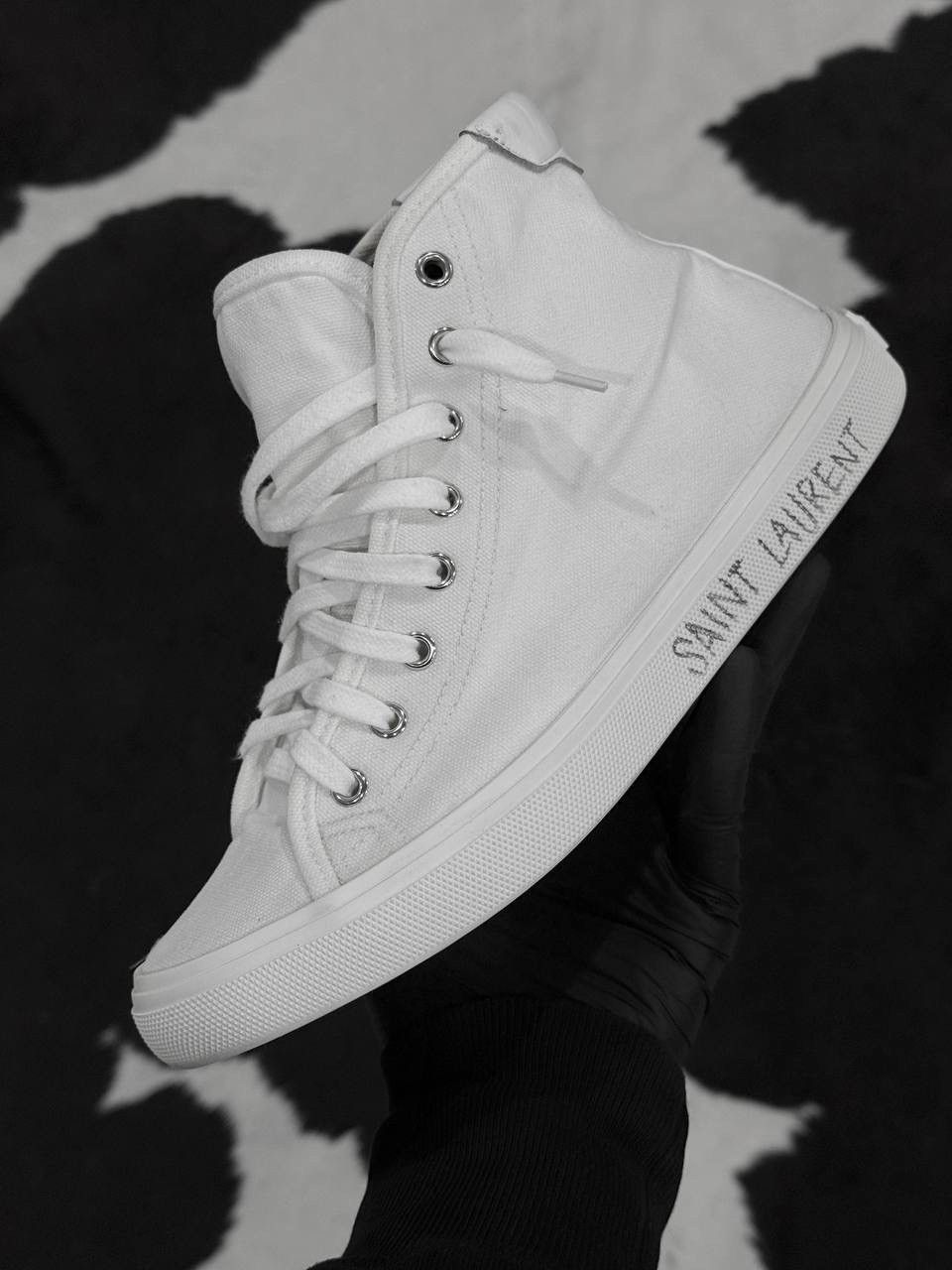 Saint Laurent Paris Saint Laurent «Malibu» Sneakers Size US 8 / IT 38 - 6 Thumbnail