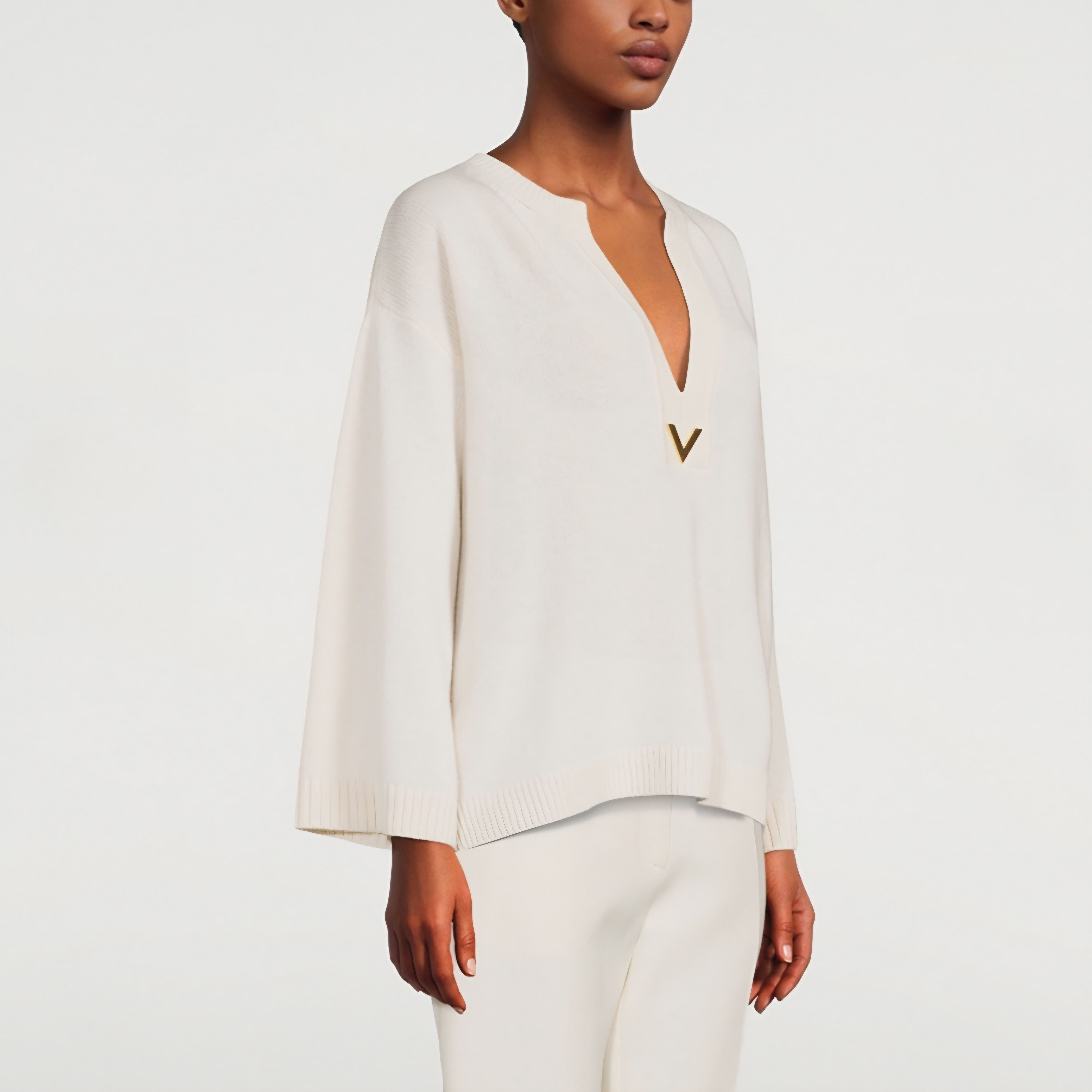 Valentino Cashmere V-neck Sweater Size L / US 10 / IT 46 - 10 Thumbnail