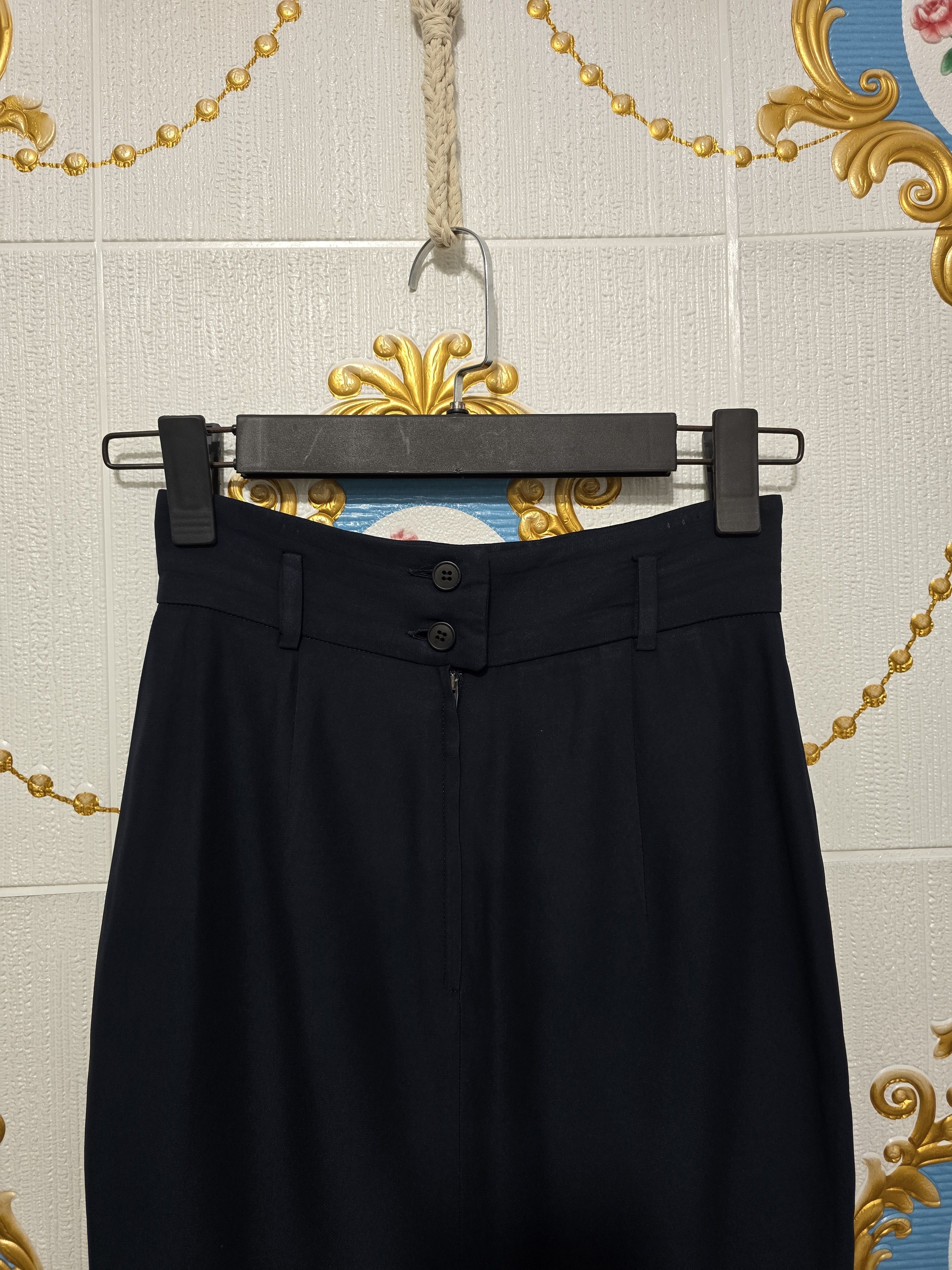 Moschino × Vintage MOSCHINO skirt Women VINTAGE small Size 27" / US 4 / IT 40 - 9 Thumbnail