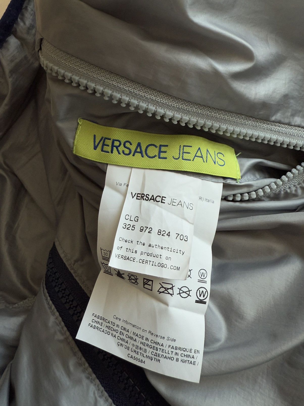 Versace Versace Jeans Couture Reversible down vest Size US XL / EU 56 / 4 - 10 Thumbnail