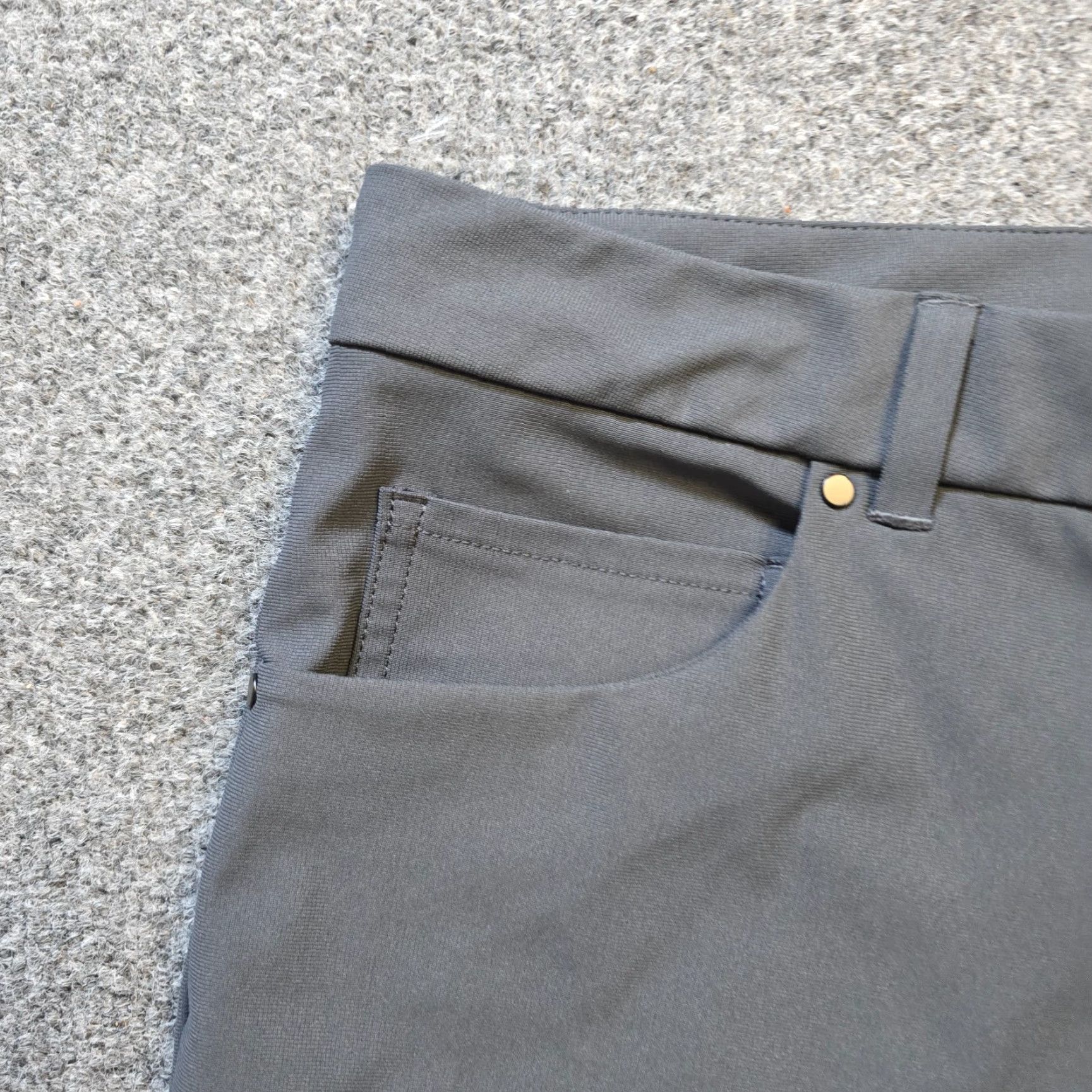 Vintage VRST Pants Mens 35X30 Gray Tapered Stretch Tech Performance Capsule Career Chino 5-Pocket Logo Casual Mens Regular Waist 34-30 Inseam 30 Size US 35 - 3 Thumbnail