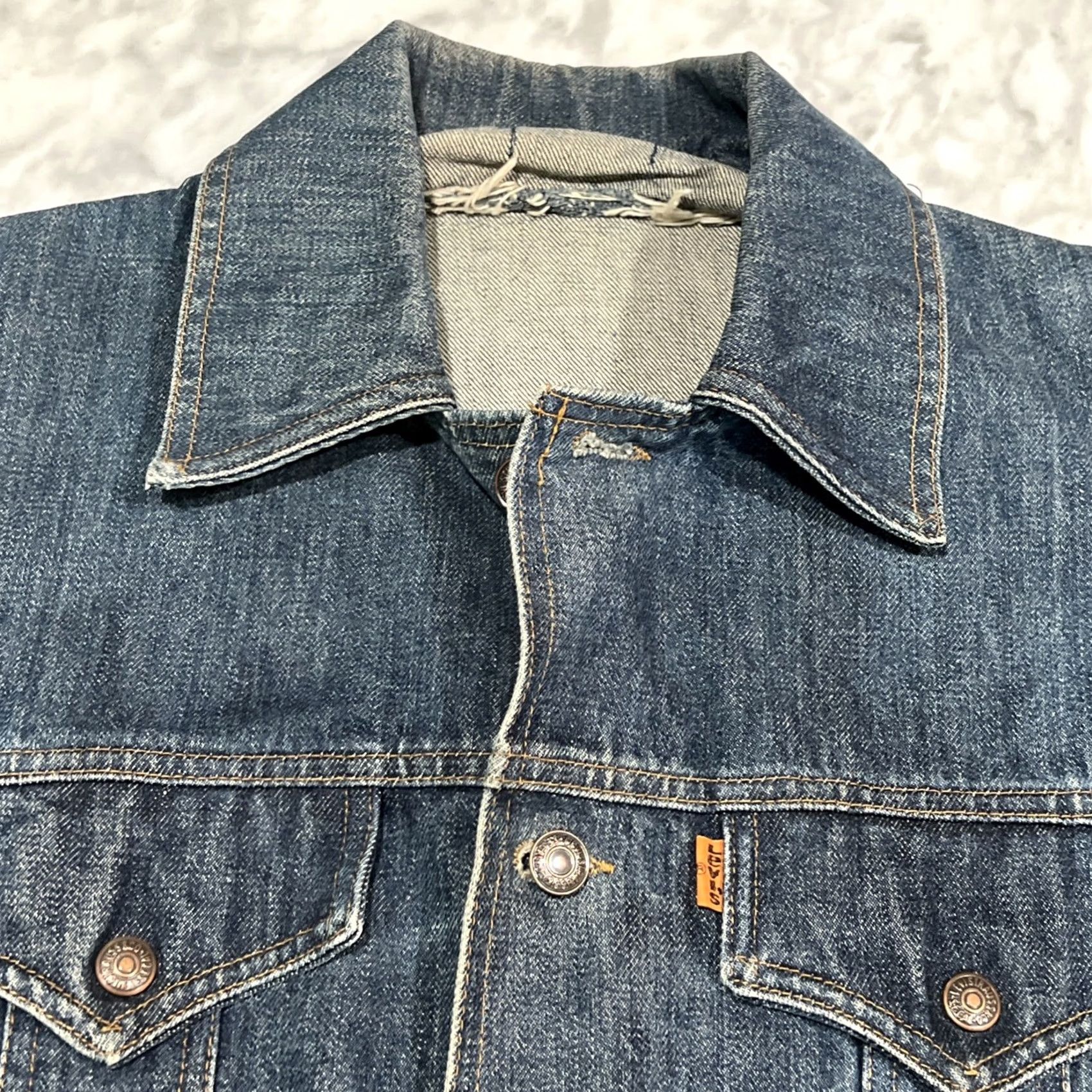Levi's VINTAGE Levi’s Jacket Men's M Orange Tab Split Tail Chore Long Denim Blue 70s Workwear Size US 31 - 5 Thumbnail
