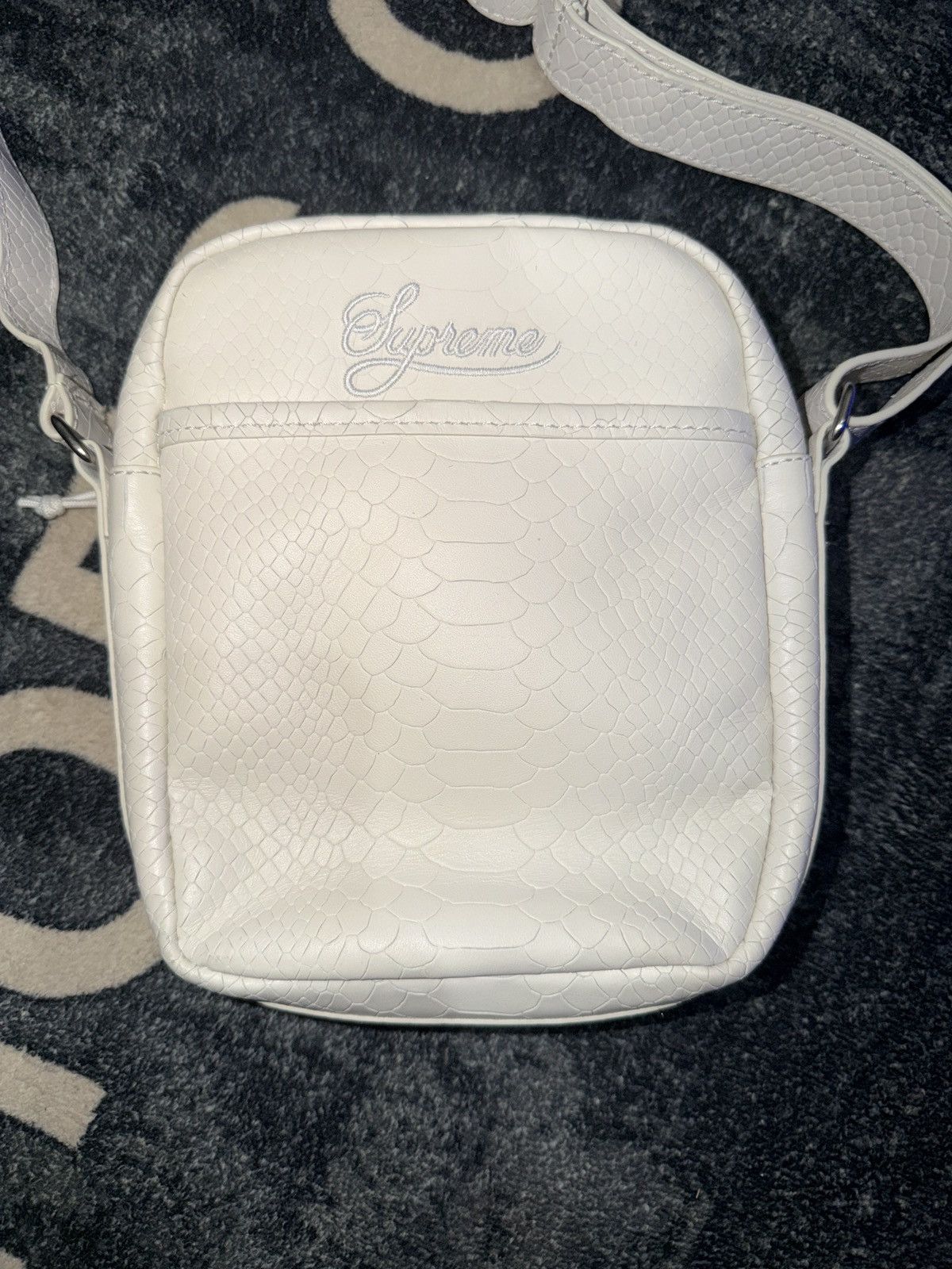 Nike × Supreme Supreme Nike Leather Shoulder Bag in White Snakeskin Size ONE SIZE - 4 Thumbnail