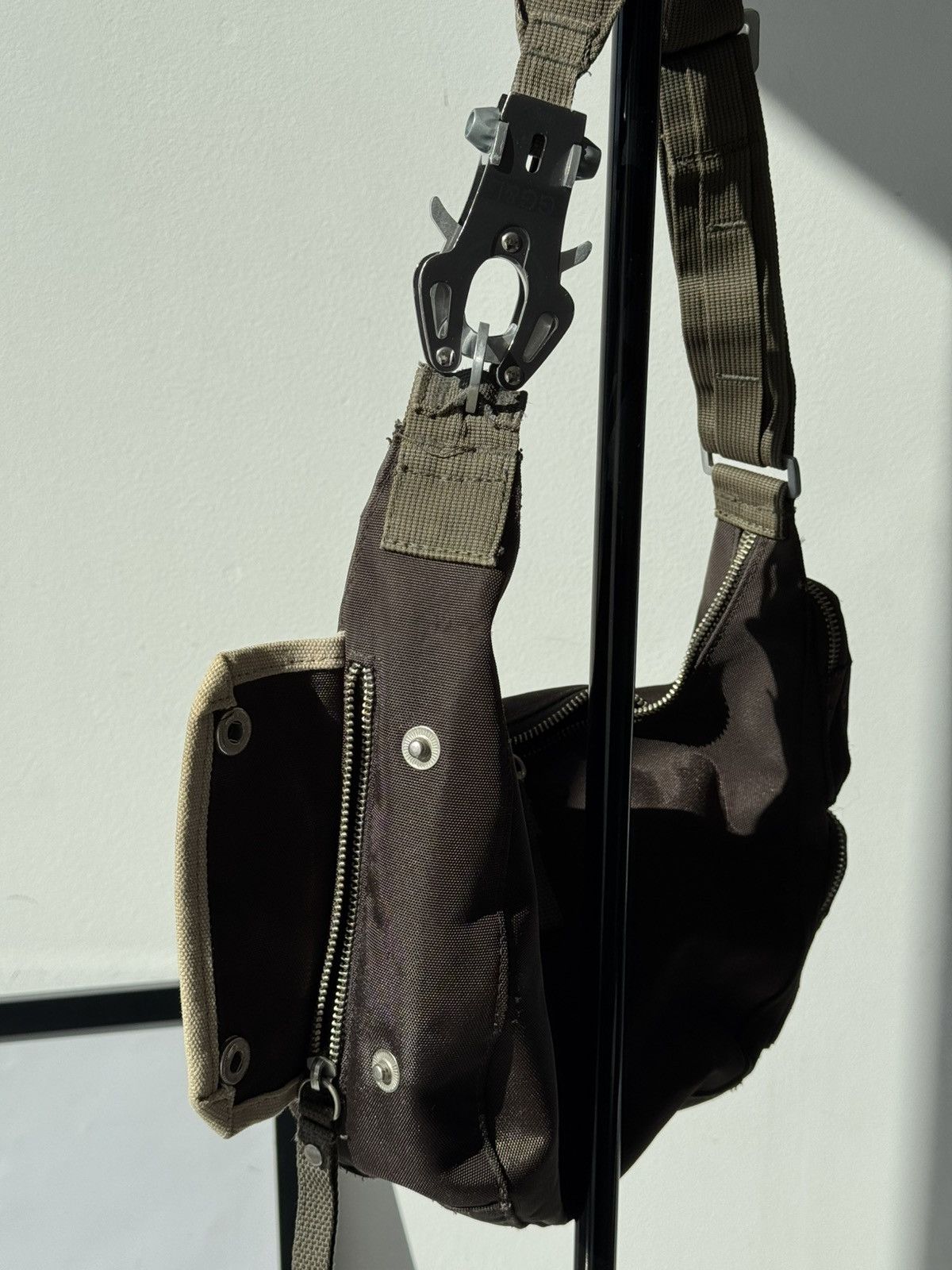 George Gina & Lucy × Japanese Brand Very Rare George Gina & lucy Y2k Alyx Bag Crossbody Handbag Size ONE SIZE - 21 Thumbnail