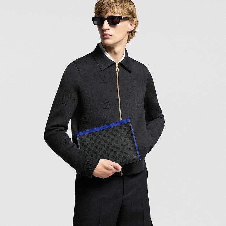 Louis Vuitton Pochette Voyage MM Pouch Size ONE SIZE - 1 Thumbnail