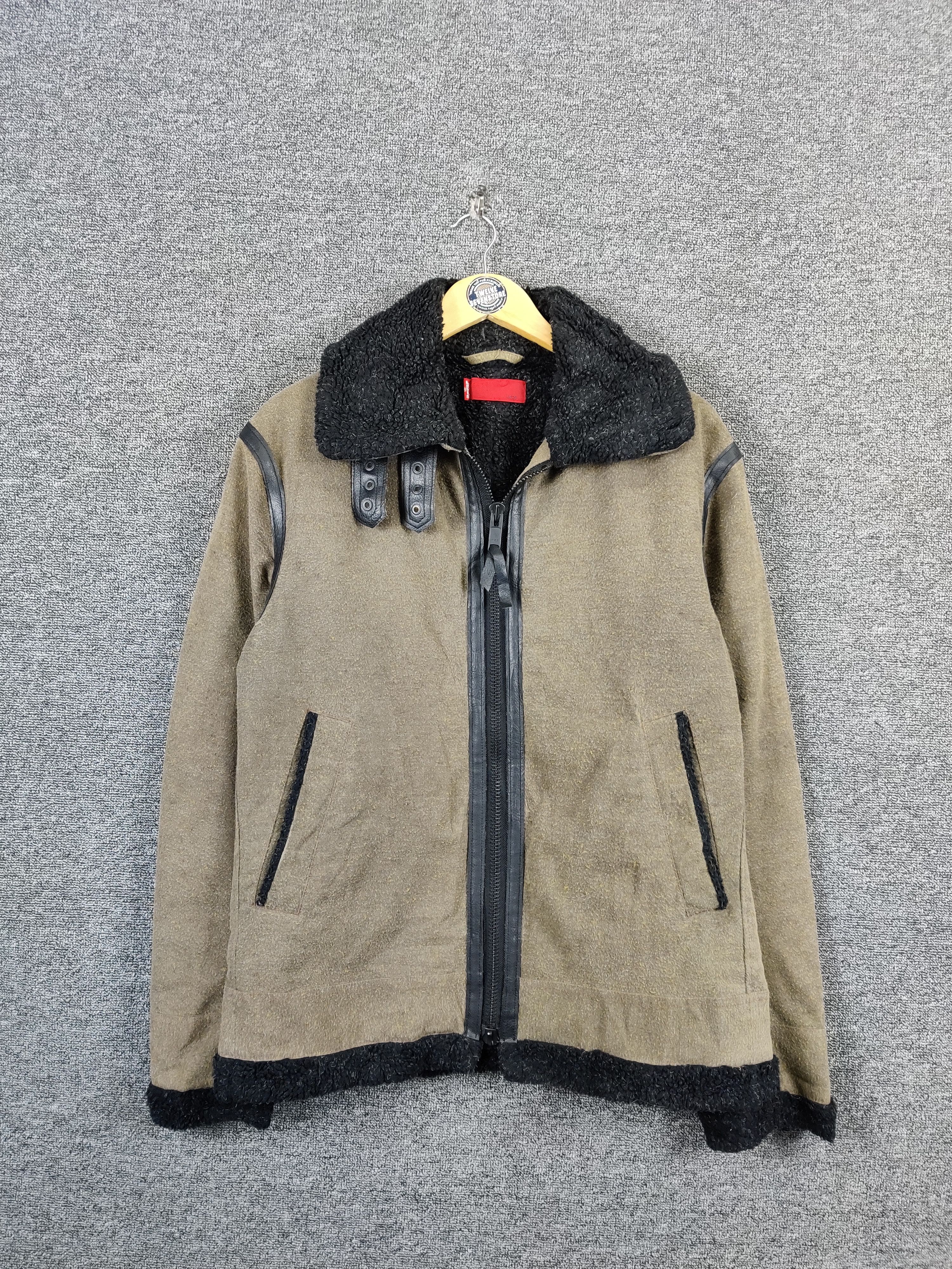 Levi's Vintage Clothing Vintage Levi's Shearling Denim B3 Style Jacket Size US L / EU 52-54 / 3 - 1 Thumbnail