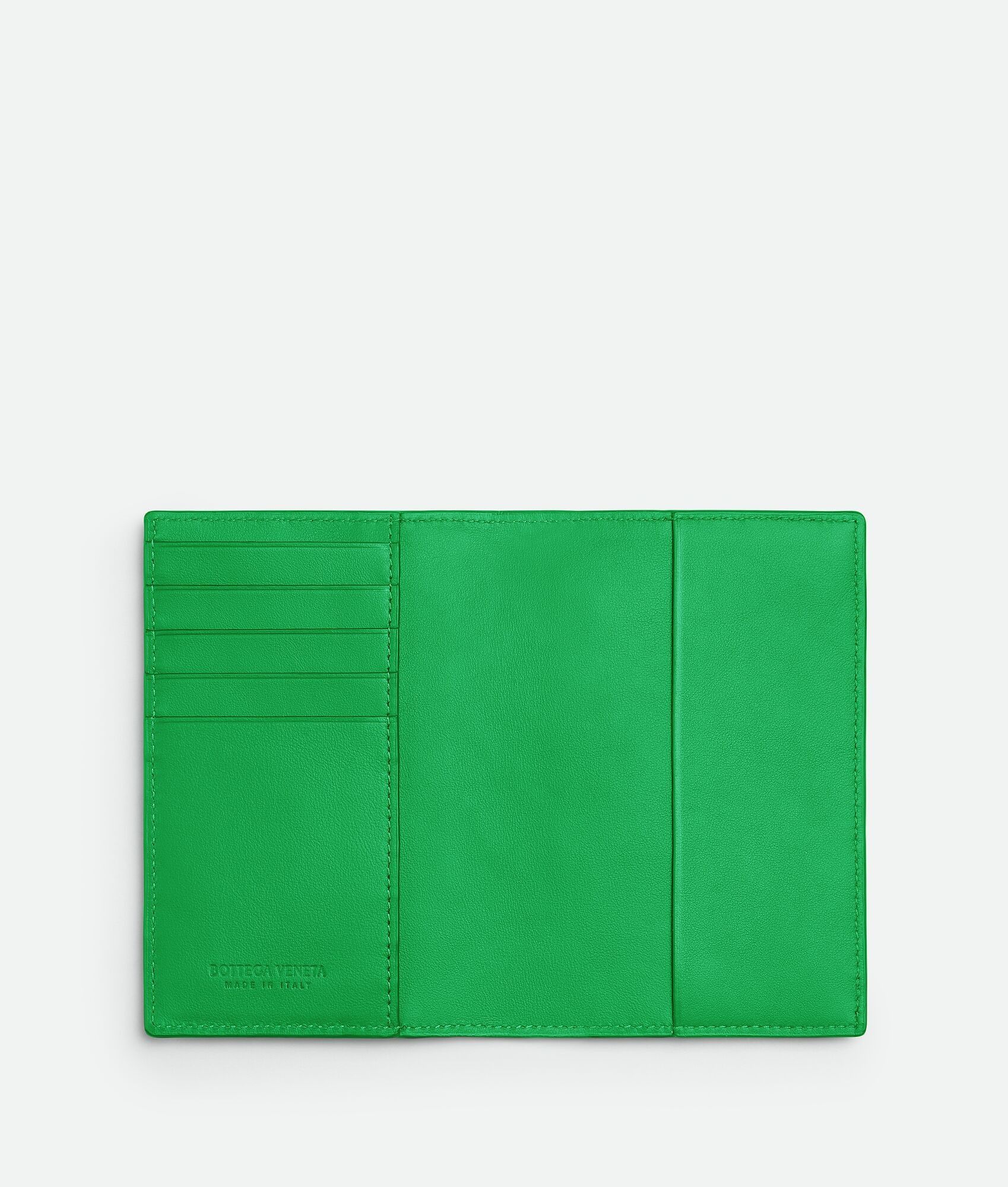 Bottega Veneta o1lf3ng10525 Size: OS / Intrecciato Passport Case in Black Size ONE SIZE - 2 Thumbnail