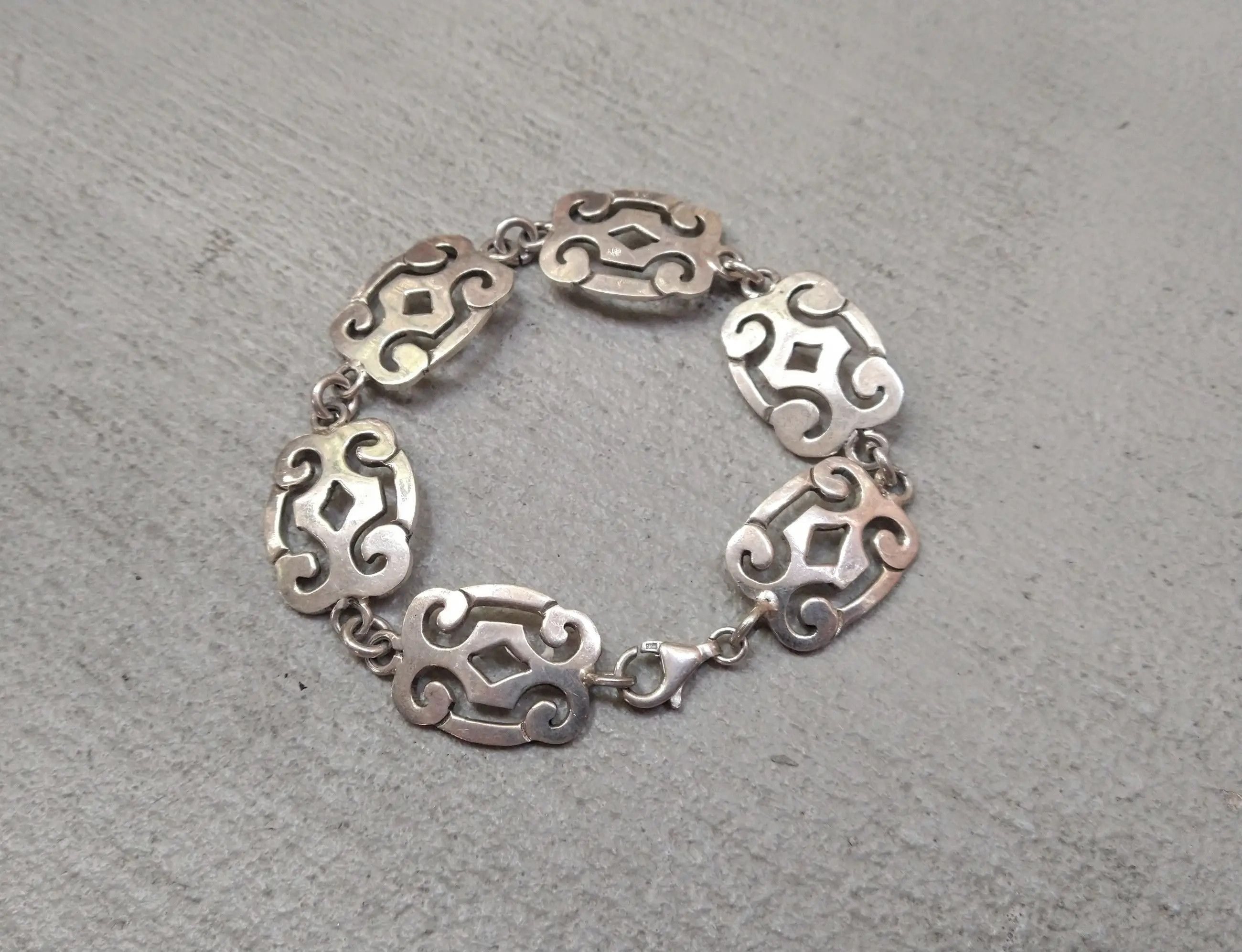 Sterling Silver Vintage Sterling Silver Bracelet 8" Mexico Link Chain Modern Size ONE SIZE - 1 Thumbnail