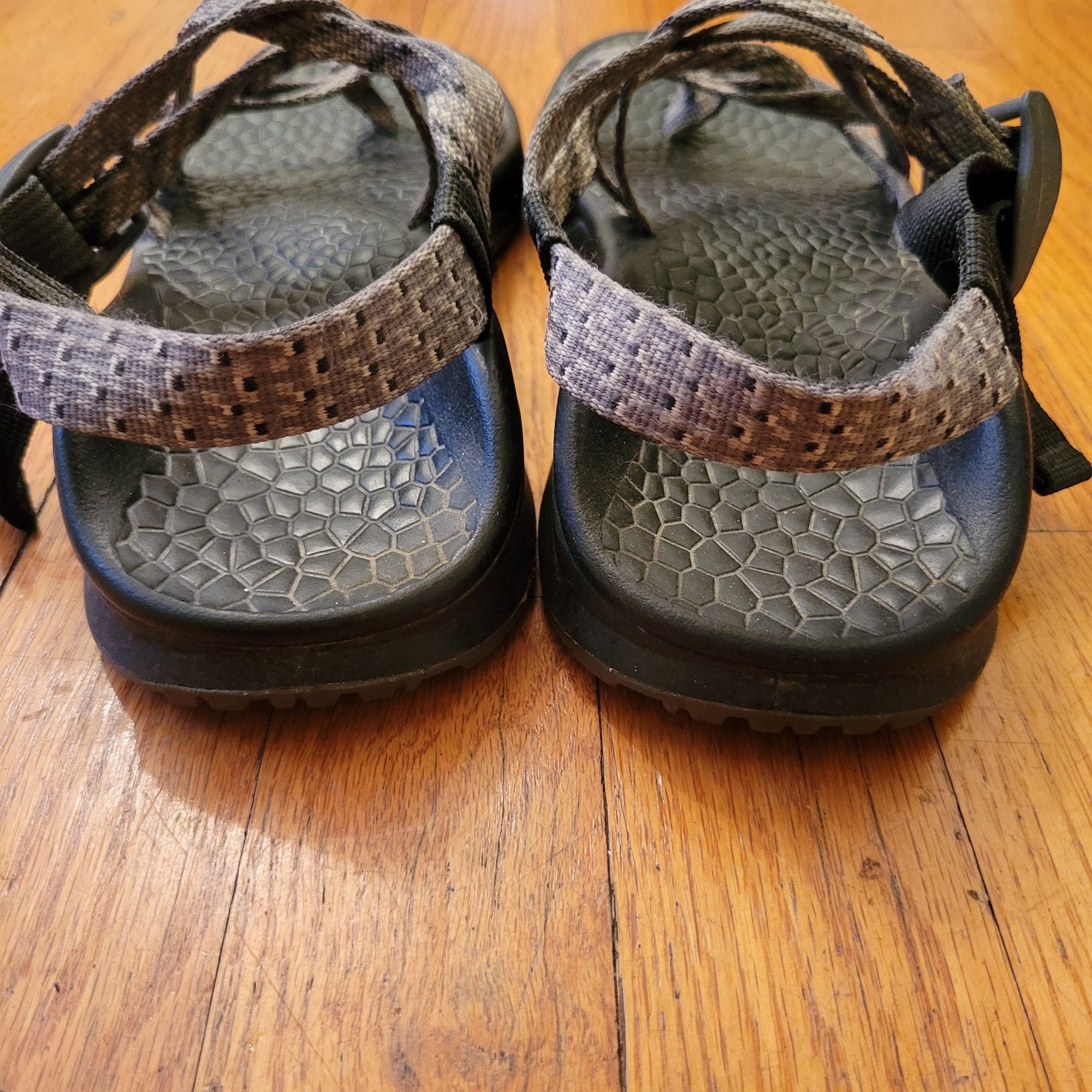 Chaco Womens ZX/2 Classic Sandals Grey 8