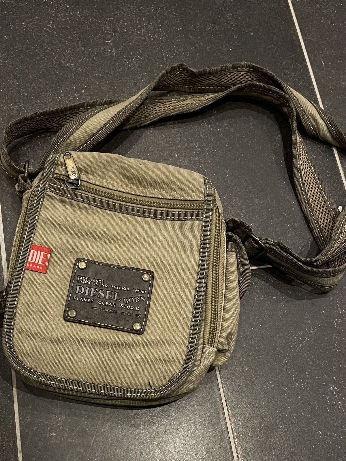 image of Send Offers Diesel Spare Parts Vintage Shoulder Bag in Beige, Men's