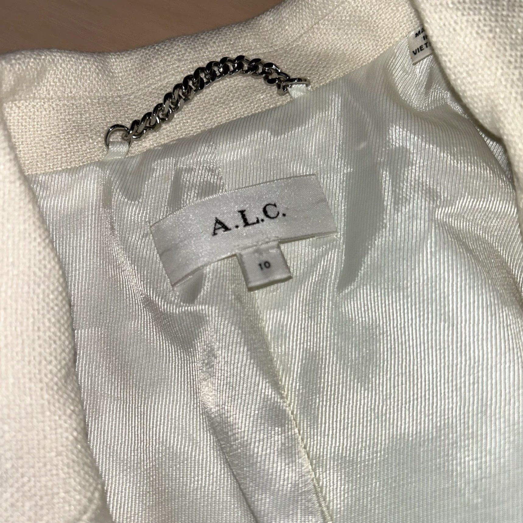 Vintage VINTAGE A.L.C. Blazer Shirt Women 10 Ivory Twill Open Long Sleeve Cropped 10 Blazer Style Casual Formal Workwear BLAZER Size L / US 10 / IT 46 - 3 Thumbnail