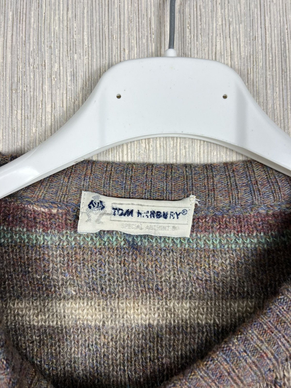 Acne Studios Vintage Tom Hanbury patterned wool sweater retro acne style Size US L / EU 52-54 / 3 - 13 Thumbnail