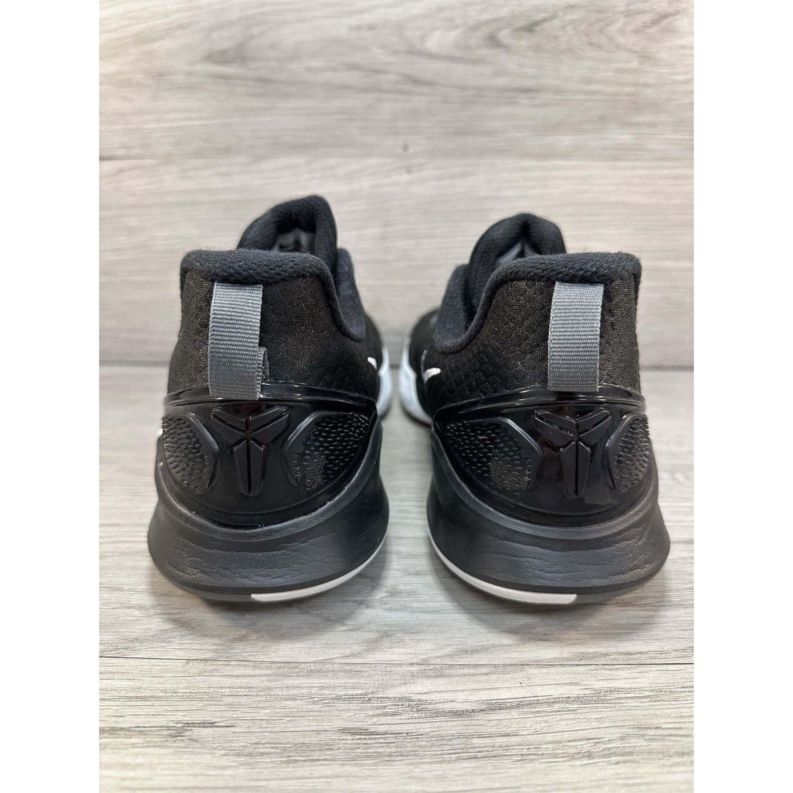 Nike Nike Mamba Focus TB Black - Size 9 Size US 9 / EU 42 - 5 Thumbnail