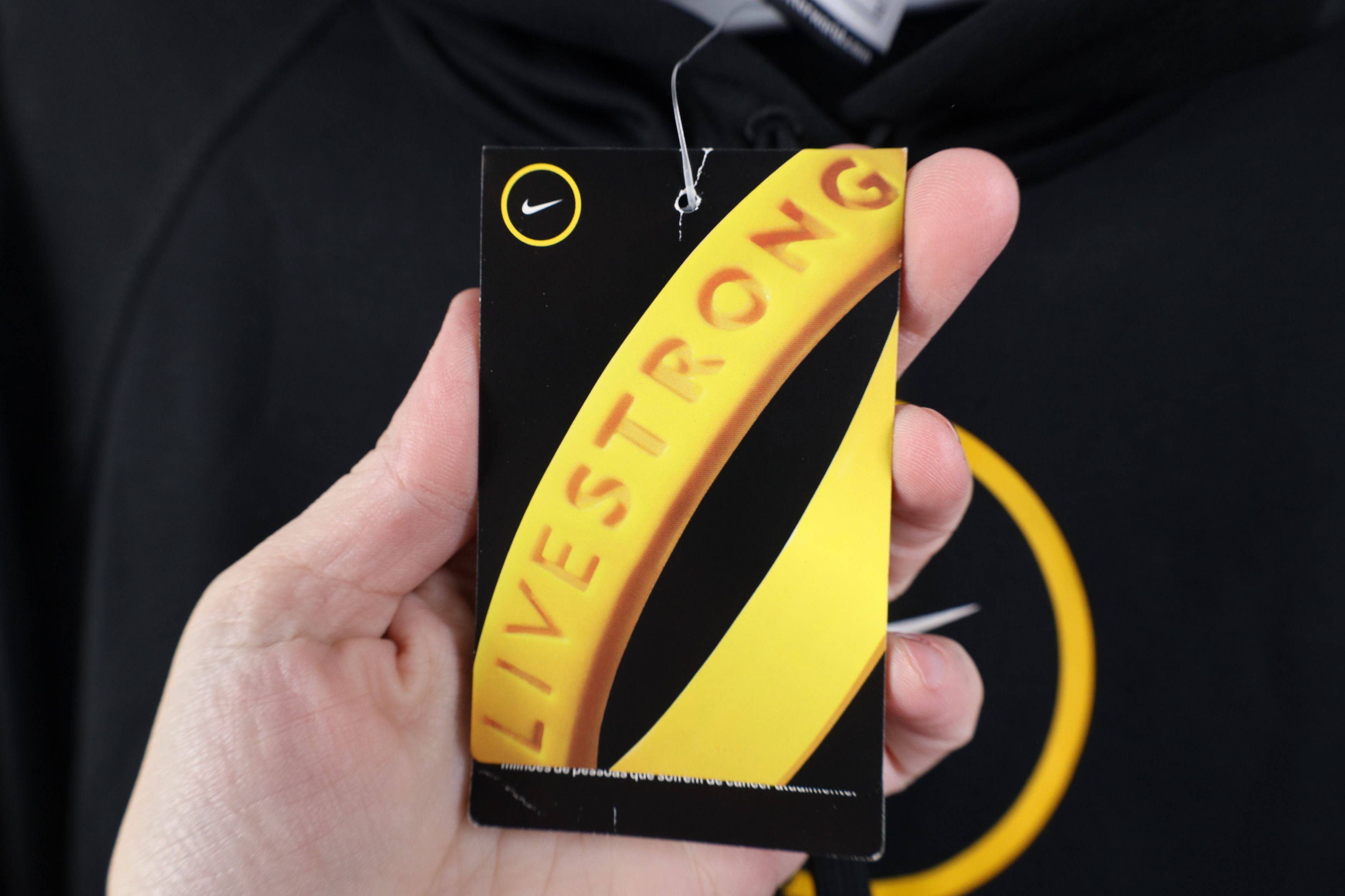 Nike Deadstock Vintage Y2K Nike Livestrong Armstrong Hoodie Black Size M / US 6-8 / IT 42-44 - 6 Thumbnail