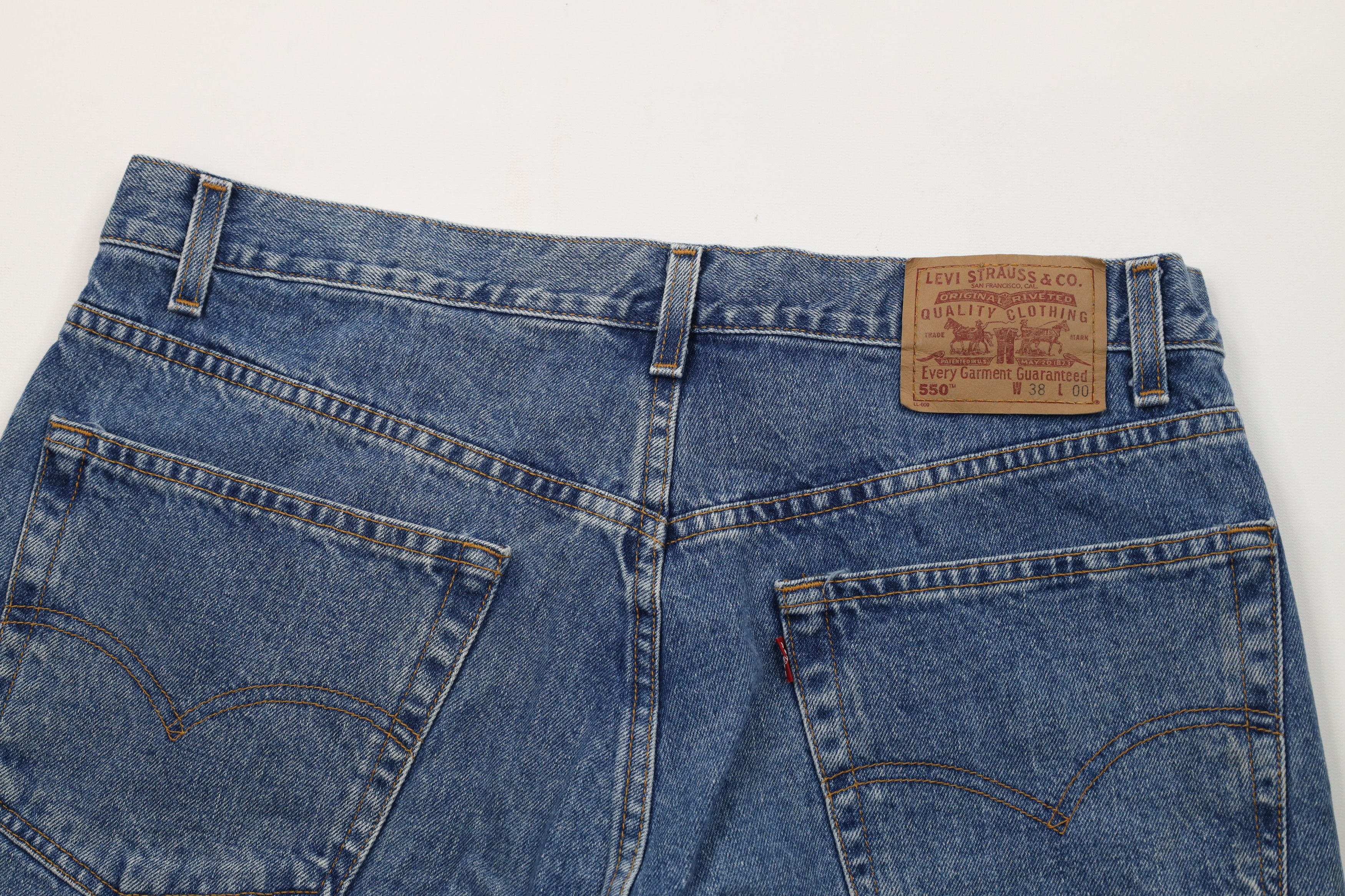 Levi's Vintage Y2K 2001 Levis 550 Fit Above Knee Denim Shorts Size US 38 / EU 54 - 11 Thumbnail