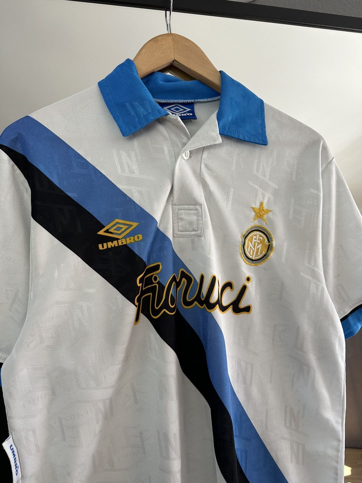 Umbro Vintage Umbro Inter 1993/94 Away Jersey Archival Rare Size US L / EU 52-54 / 3 - 4 Thumbnail