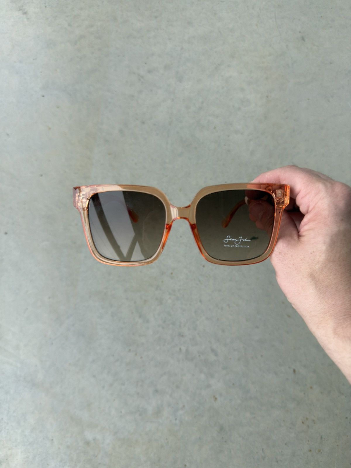 Vintage Vintage Sean John Glossy Rose Gold Rectangular Sunglasses Size ONE SIZE - 2 Thumbnail