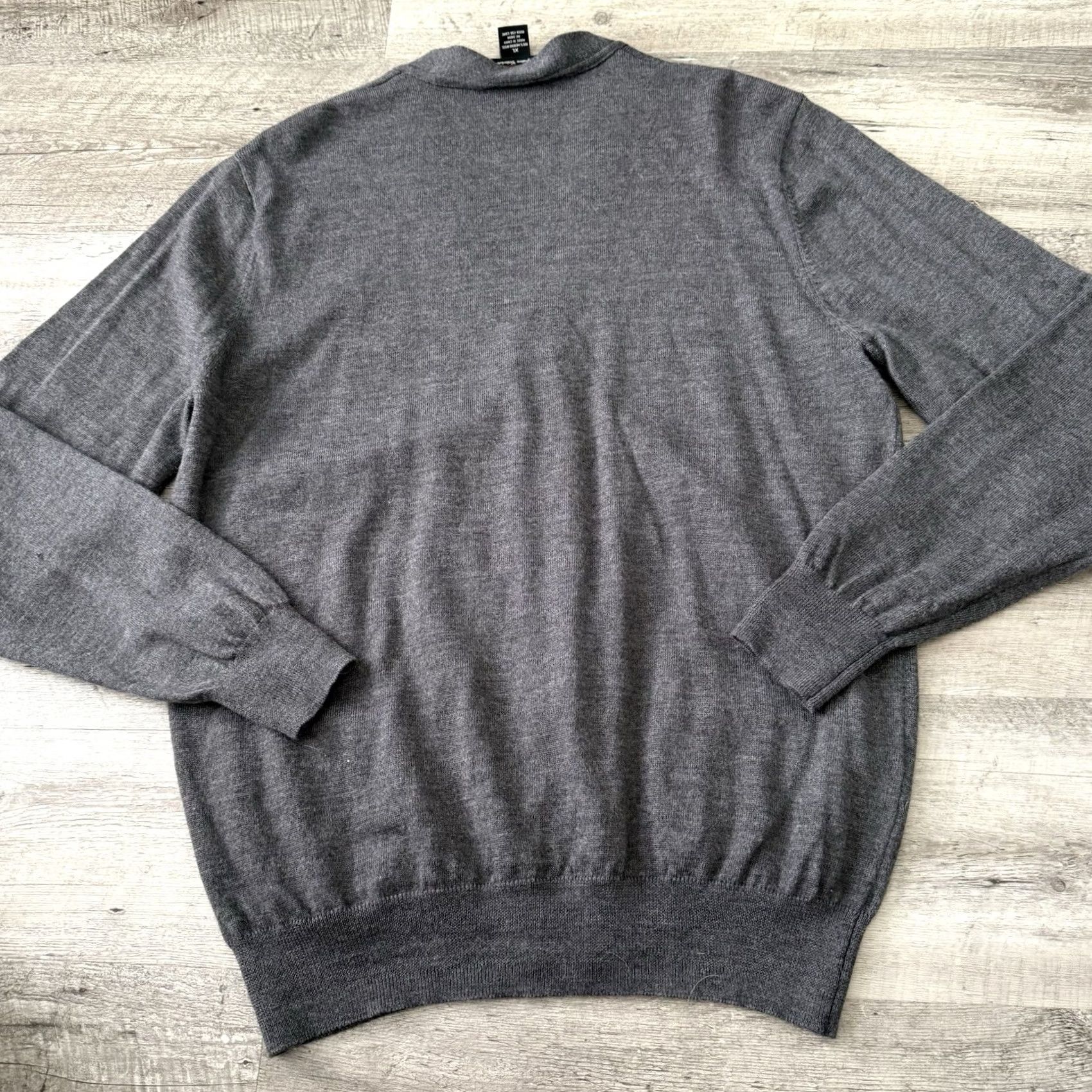 Jos. A. Bank Jos. A. Bank Cardigan Sweater Mens XL Gray 100% Merino Wool Lightweight Pockets V-Neck Button Regular Fit Size US XL / EU 56 / 4 - 5 Thumbnail