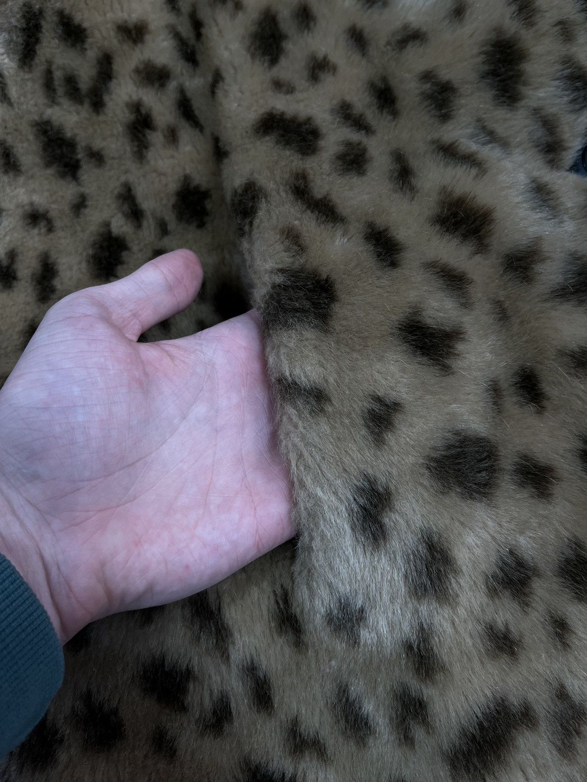 Japanese Brand × Vintage Vintage 90s Fur Faux elongated leopard coat jacket Size L / US 10 / IT 46 - 3 Thumbnail