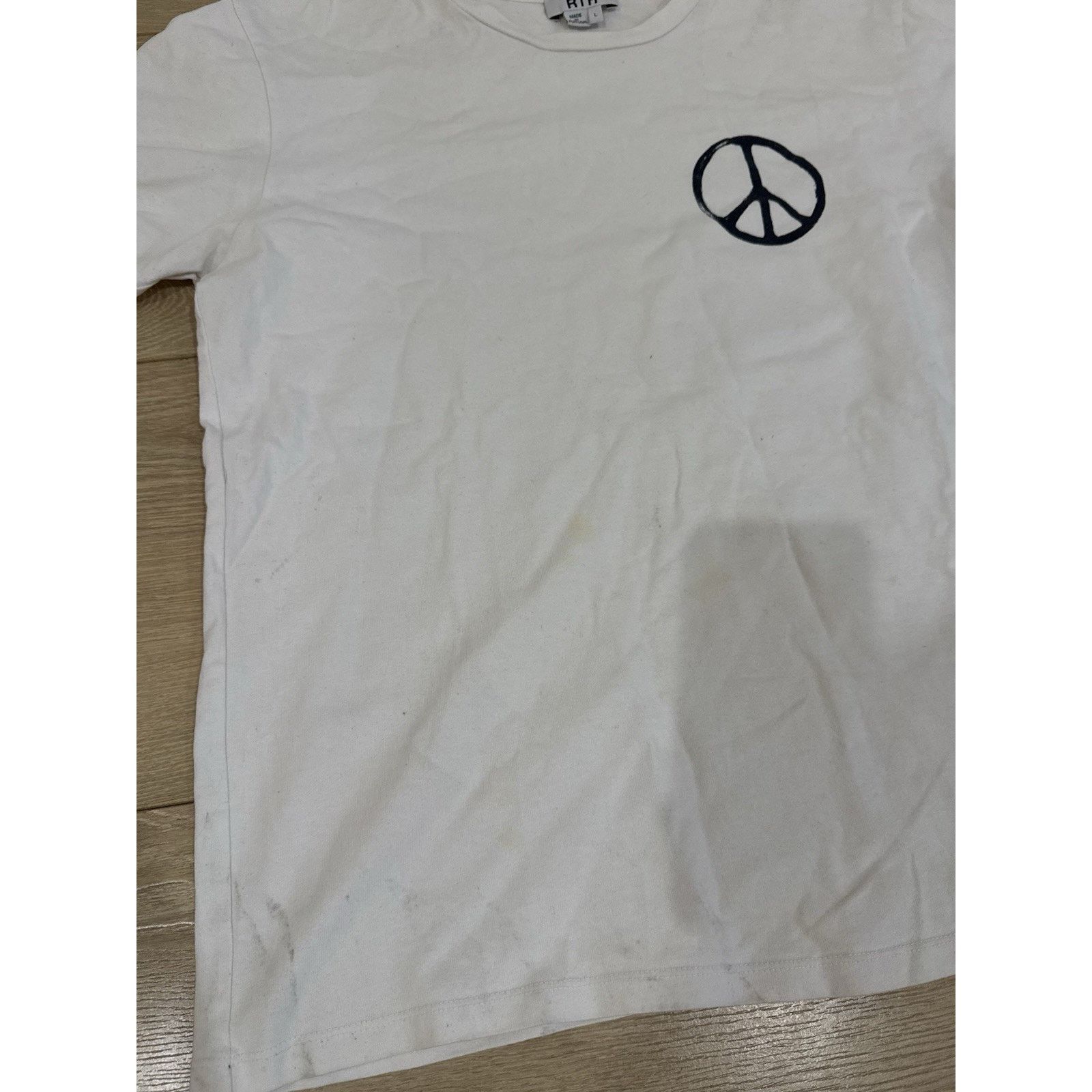 A.P.C. A.P.C. X Rth Peace Sign White Mens Tee T-Shirt /012 Size US L / EU 52-54 / 3 - 3 Thumbnail