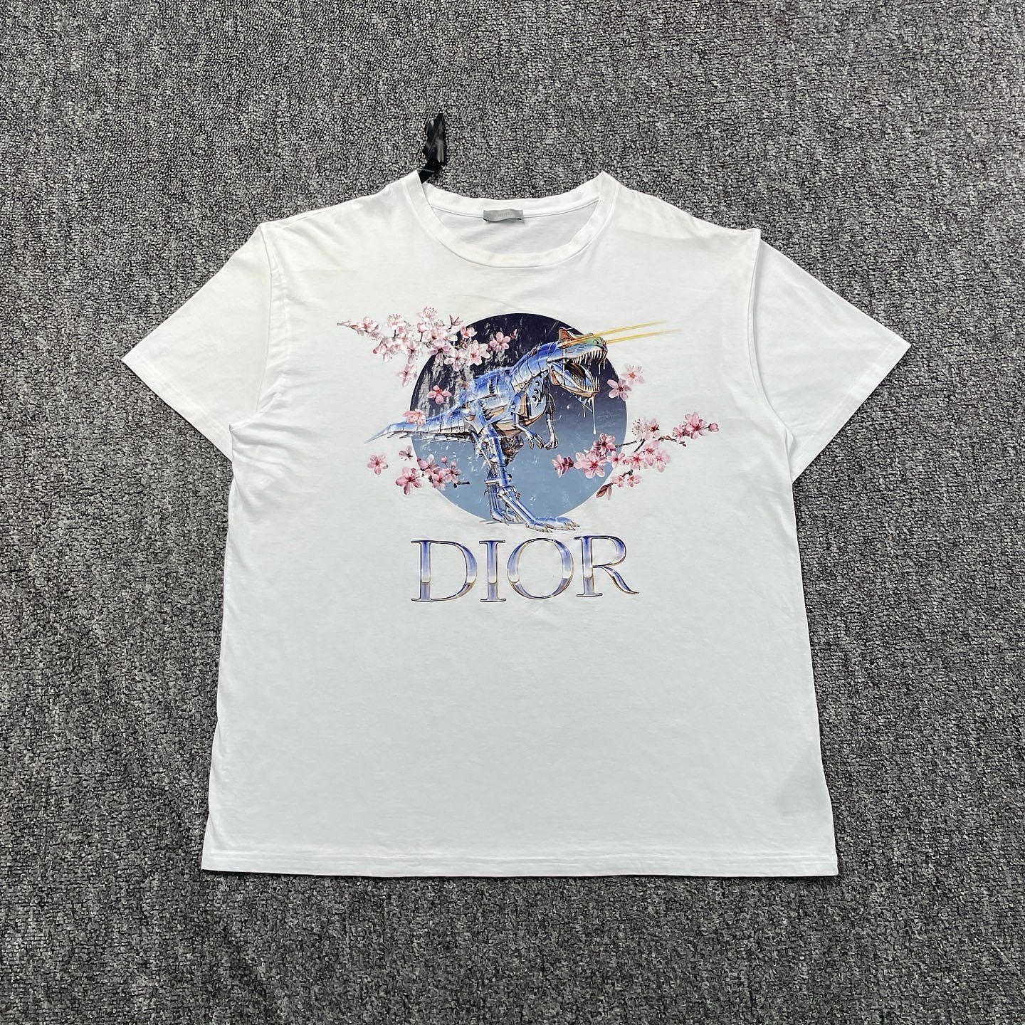 Dior Dior x Sorayama Dinosaur T-Shirt Size XXL Size US XXL / EU 58 / 5 - 1 Thumbnail