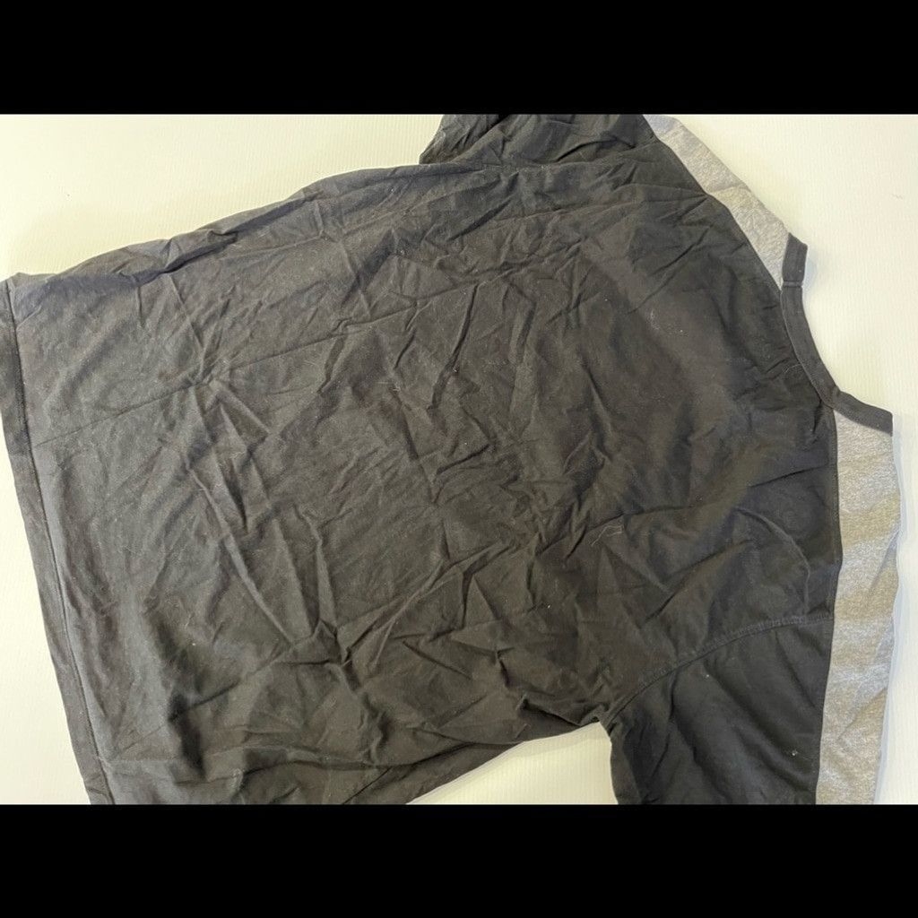 American Eagle Outfitters American Eagle Men’s Black &Gray T-shirt Size XL Size US XL / EU 56 / 4 - 4 Thumbnail