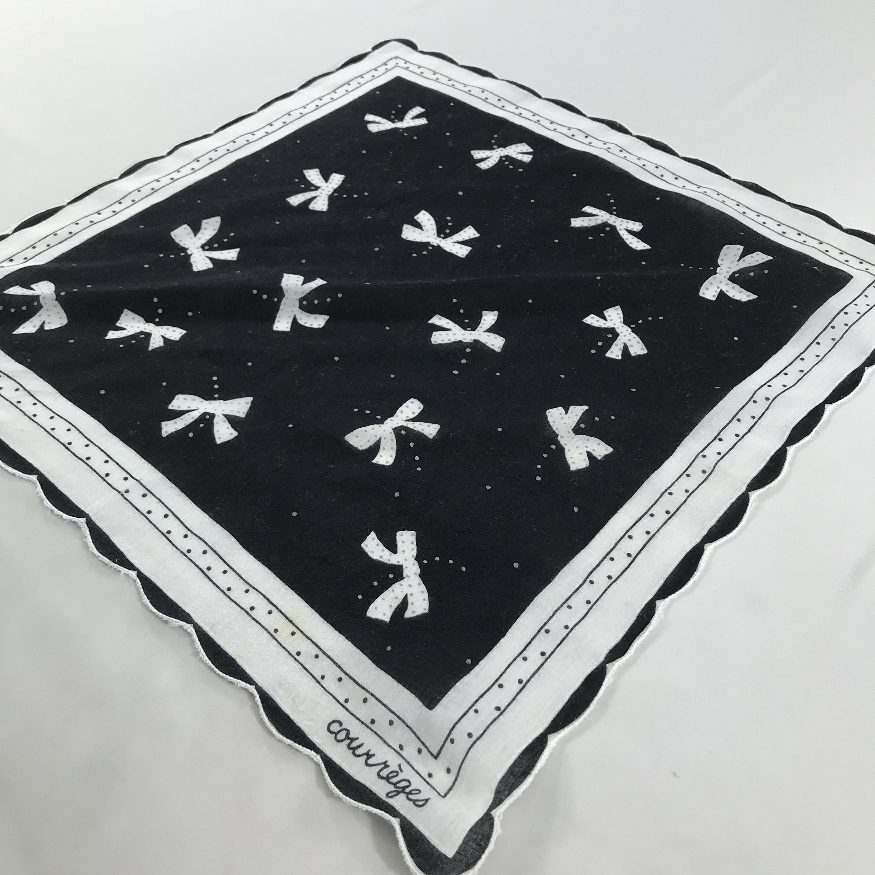 Courreges × Vintage Courreges Bandana / Handkerchief / Neckerchief - S1273 Size ONE SIZE - 2 Thumbnail