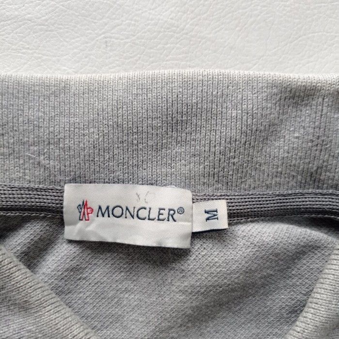 Moncler moncler crest tonal logo polo shirt Size M / US 6-8 / IT 42-44 - 3 Thumbnail