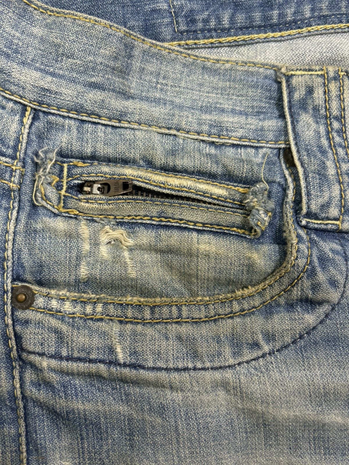 Tornado Mart Vintage Taverniti Sacha Mud Wash Flare Distressed Jeans Size US 32 / EU 48 - 5 Thumbnail