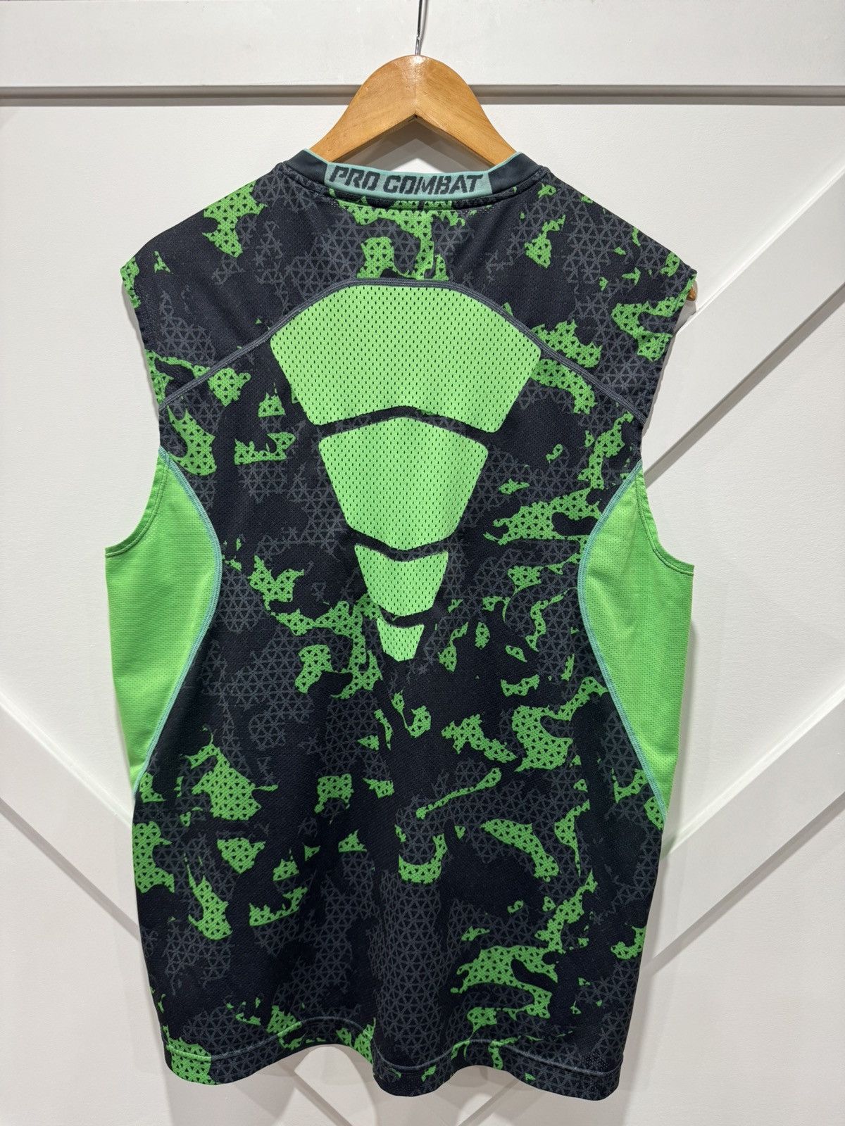 Nike Nike Pro Combat Dri-Fit Compression Shirt Size US L / EU 52-54 / 3 - 2 Thumbnail