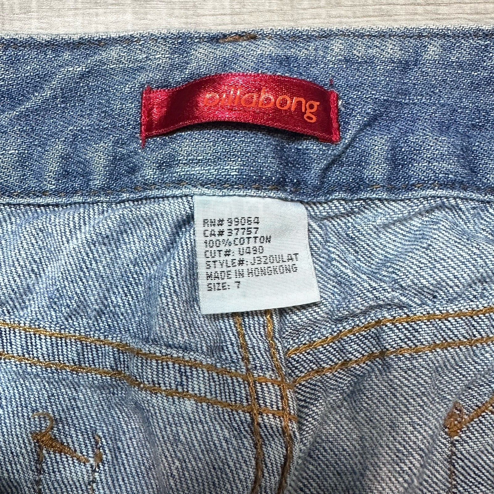Billabong Y2K Boho Billabong Low Jeans Vintage 90's Flared Sz 7 30x32 Size 30" / US 8 / IT 44 - 7 Thumbnail