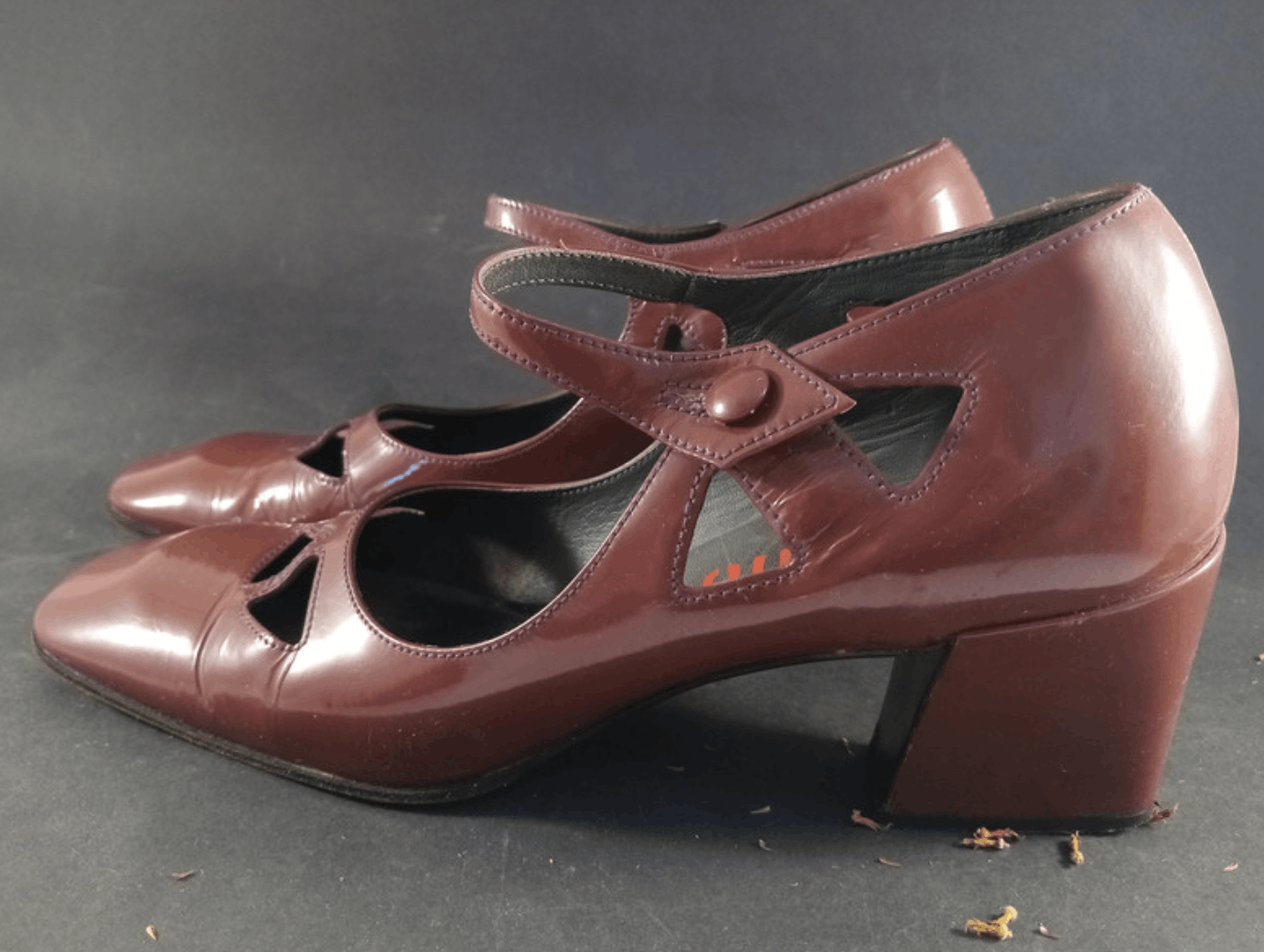 Miu Miu × Prada × Vintage Miu Miu Shoes SS2000 Mules Heels sandals Leather Iconic Size US 6 / IT 36 - 9 Thumbnail